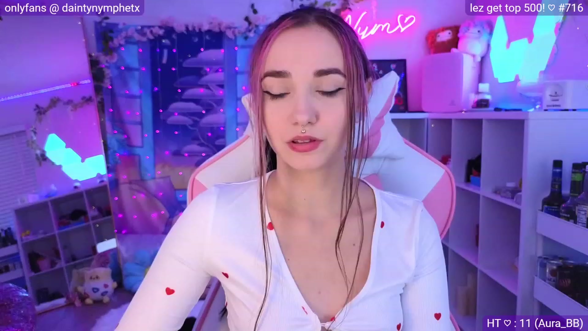 Gallery image thumbnail from Nym_x's myfreecams stream on, 04/15/2023, 02:58 image 1 of 20