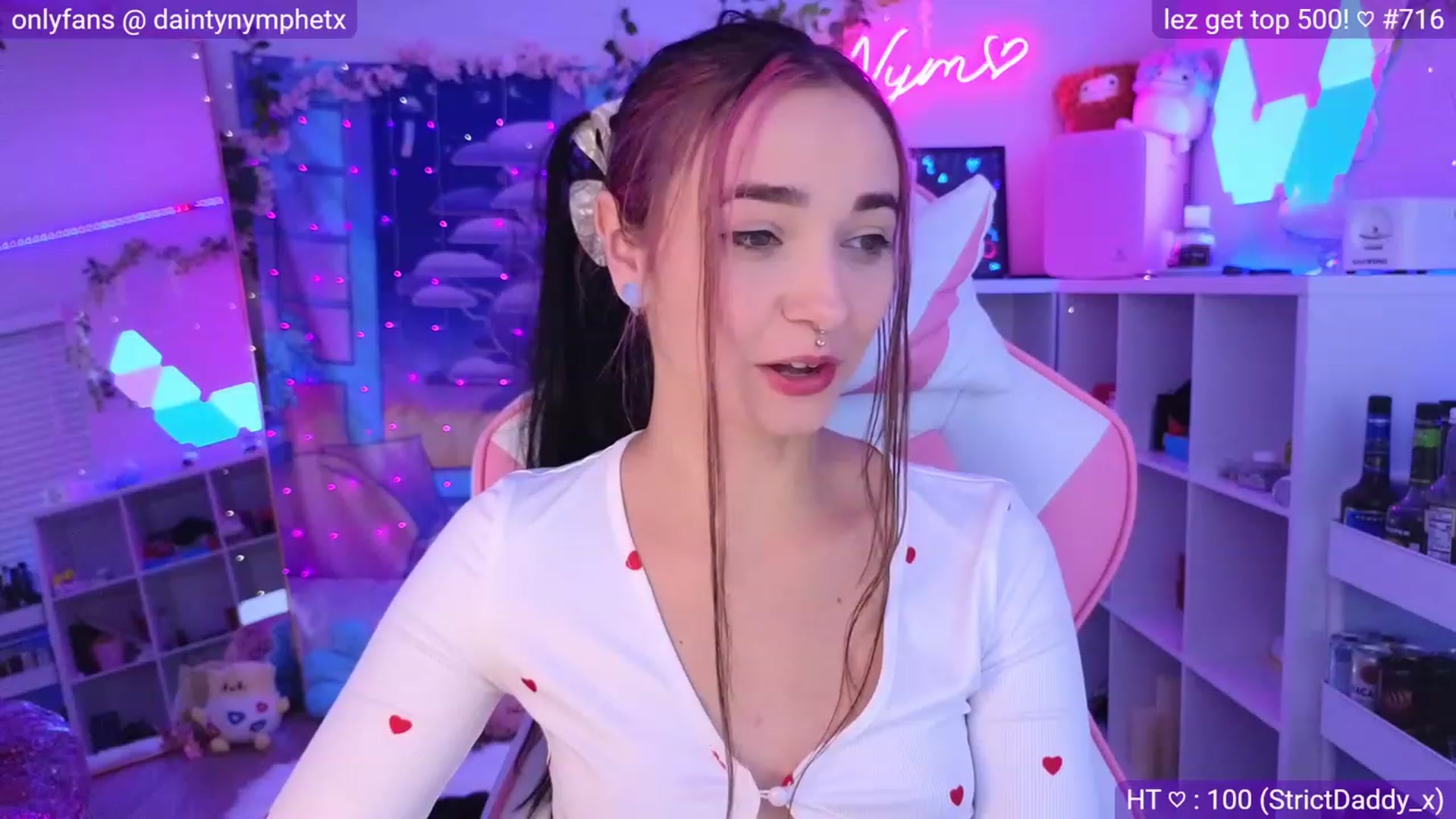 Gallery image thumbnail from Nym_x's myfreecams stream on, 04/15/2023, 02:58 image 2 of 20