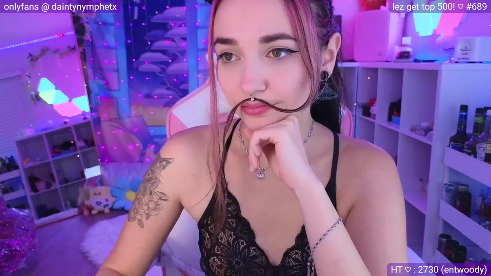 Gallery image thumbnail from Nym_x's myfreecams stream on, 04/21/2023, 04:33 image 10 of 20