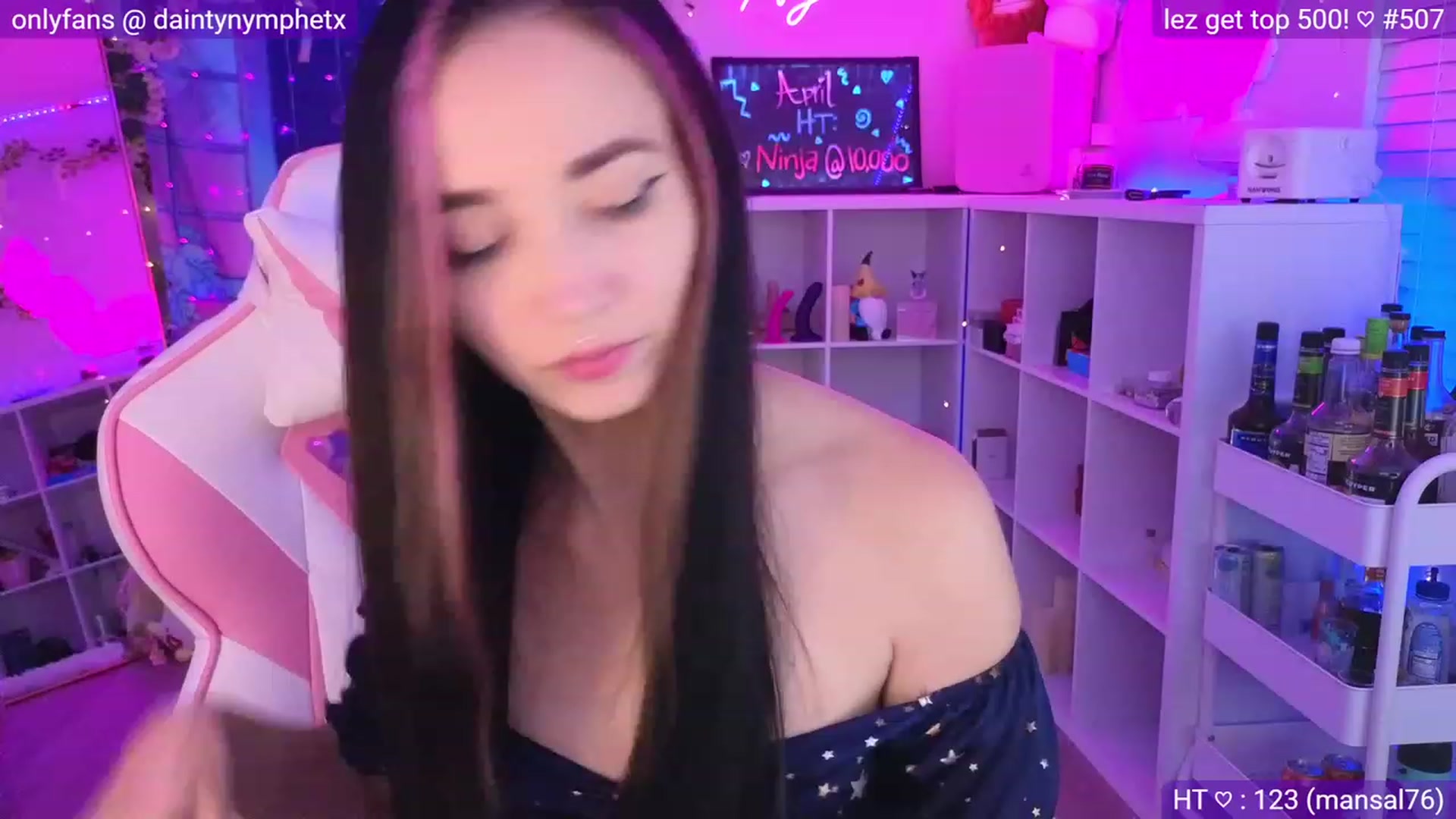 Gallery image thumbnail from Nym_x's myfreecams stream on, 04/30/2023, 03:11 image 15 of 20