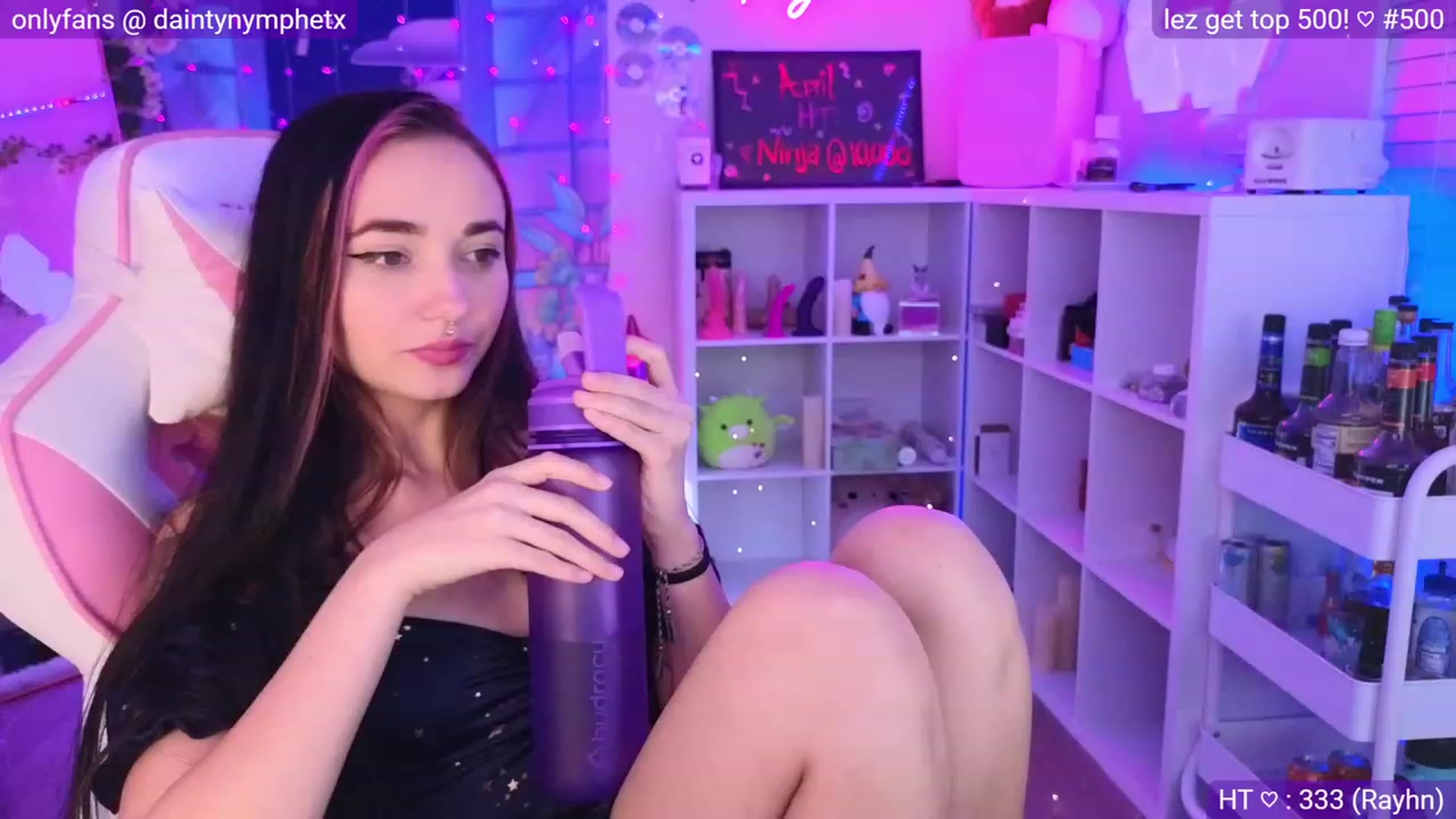 Gallery image thumbnail from Nym_x's myfreecams stream on, 04/30/2023, 03:58 image 9 of 20