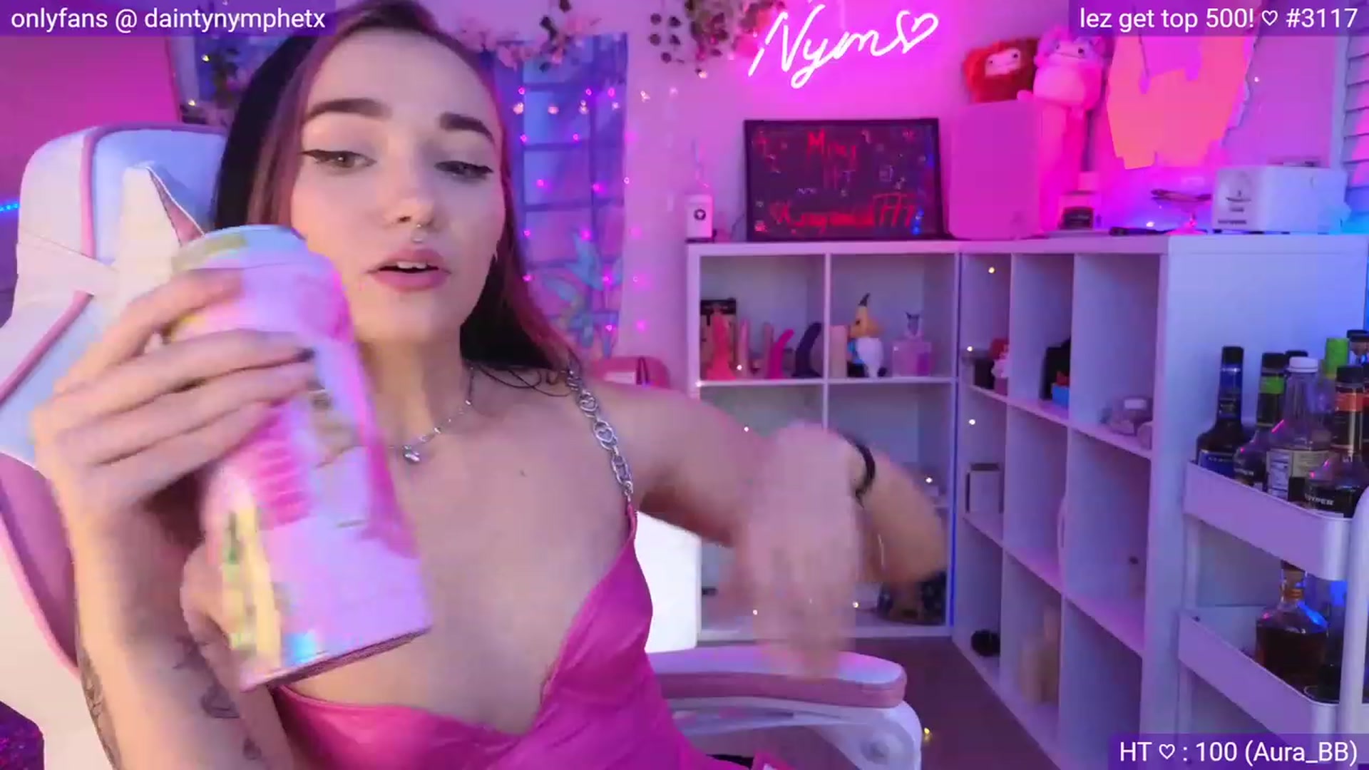 Gallery image thumbnail from Nym_x's myfreecams stream on, 05/05/2023, 02:57 image 17 of 20