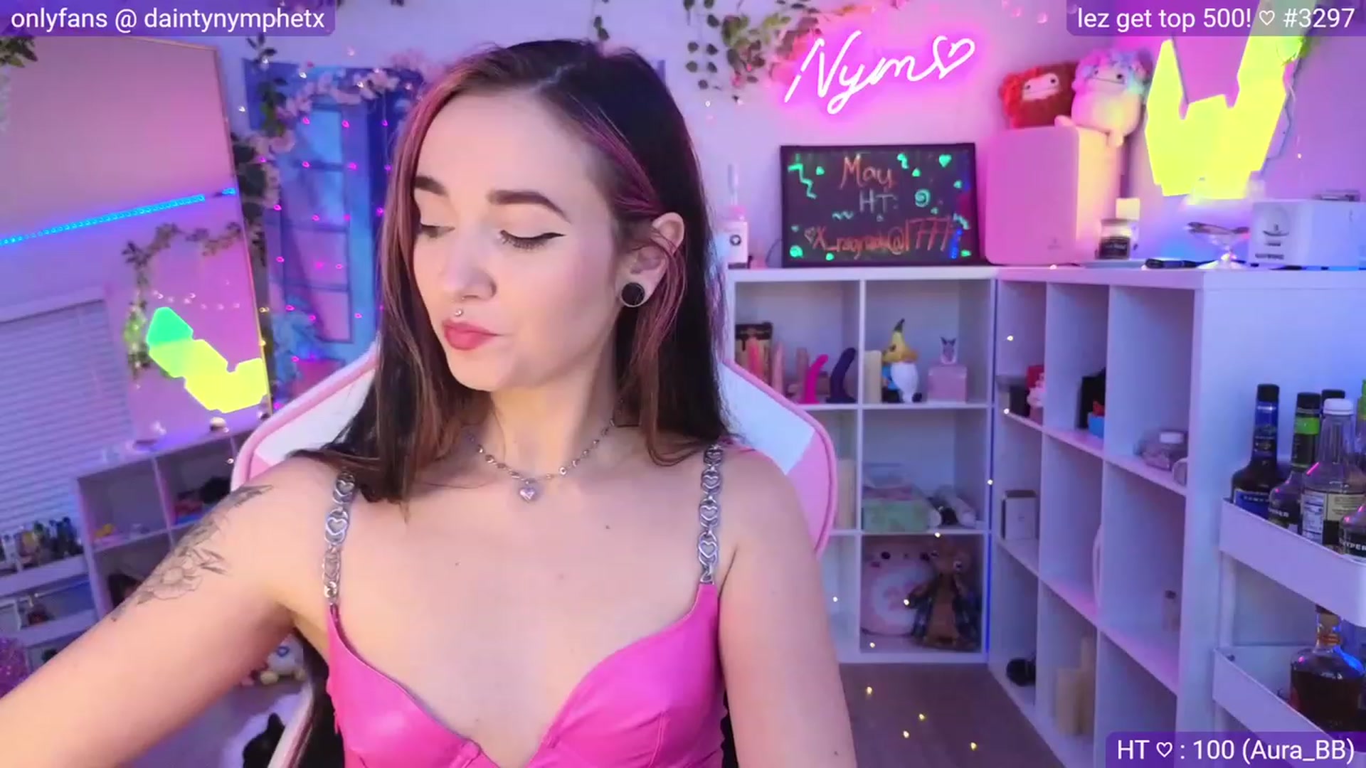 Gallery image thumbnail from Nym_x's myfreecams stream on, 05/05/2023, 02:57 image 6 of 20
