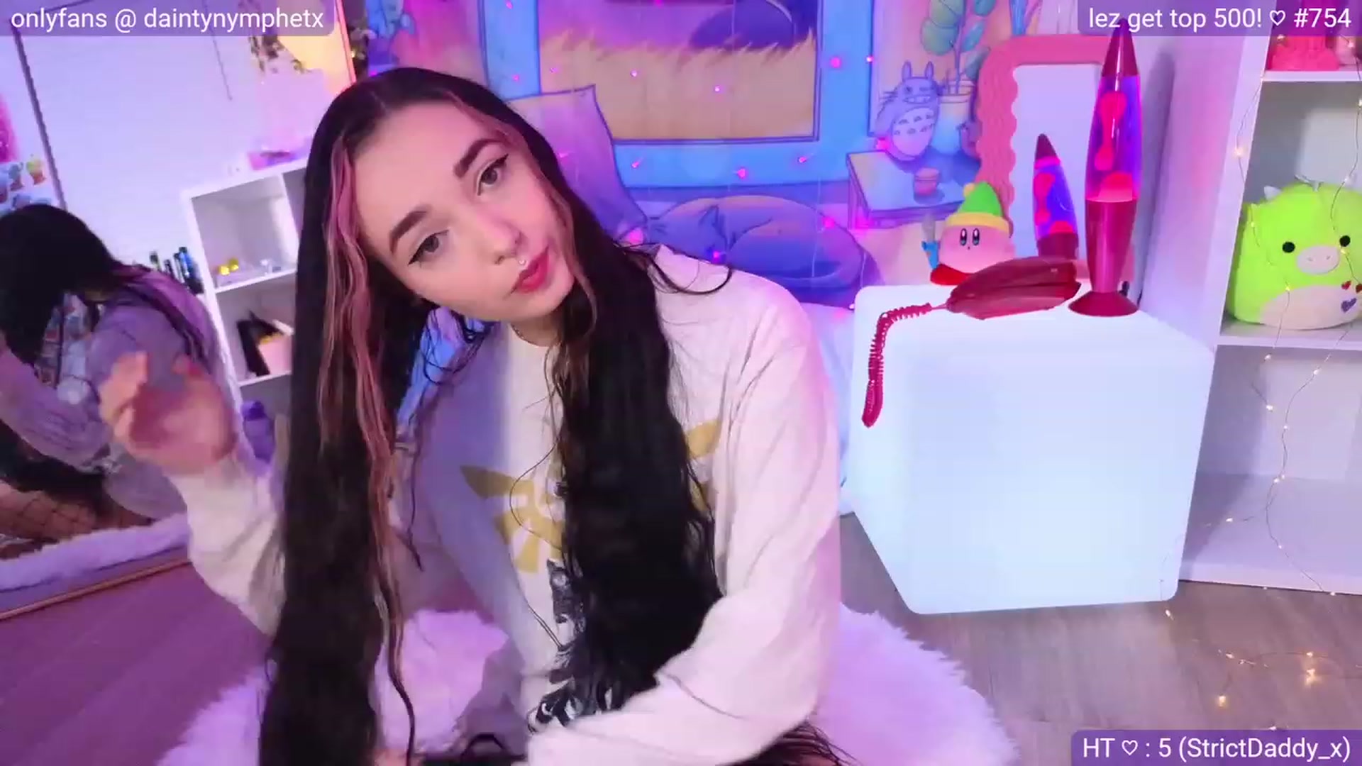 Gallery image thumbnail from Nym_x's myfreecams stream on, 05/14/2023, 03:45 image 1 of 20