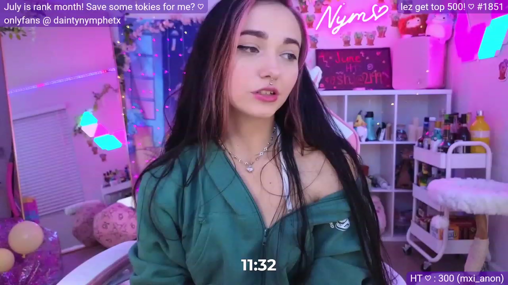 Gallery image thumbnail from Nym_x's myfreecams stream on, 06/09/2023, 04:05 image 6 of 20