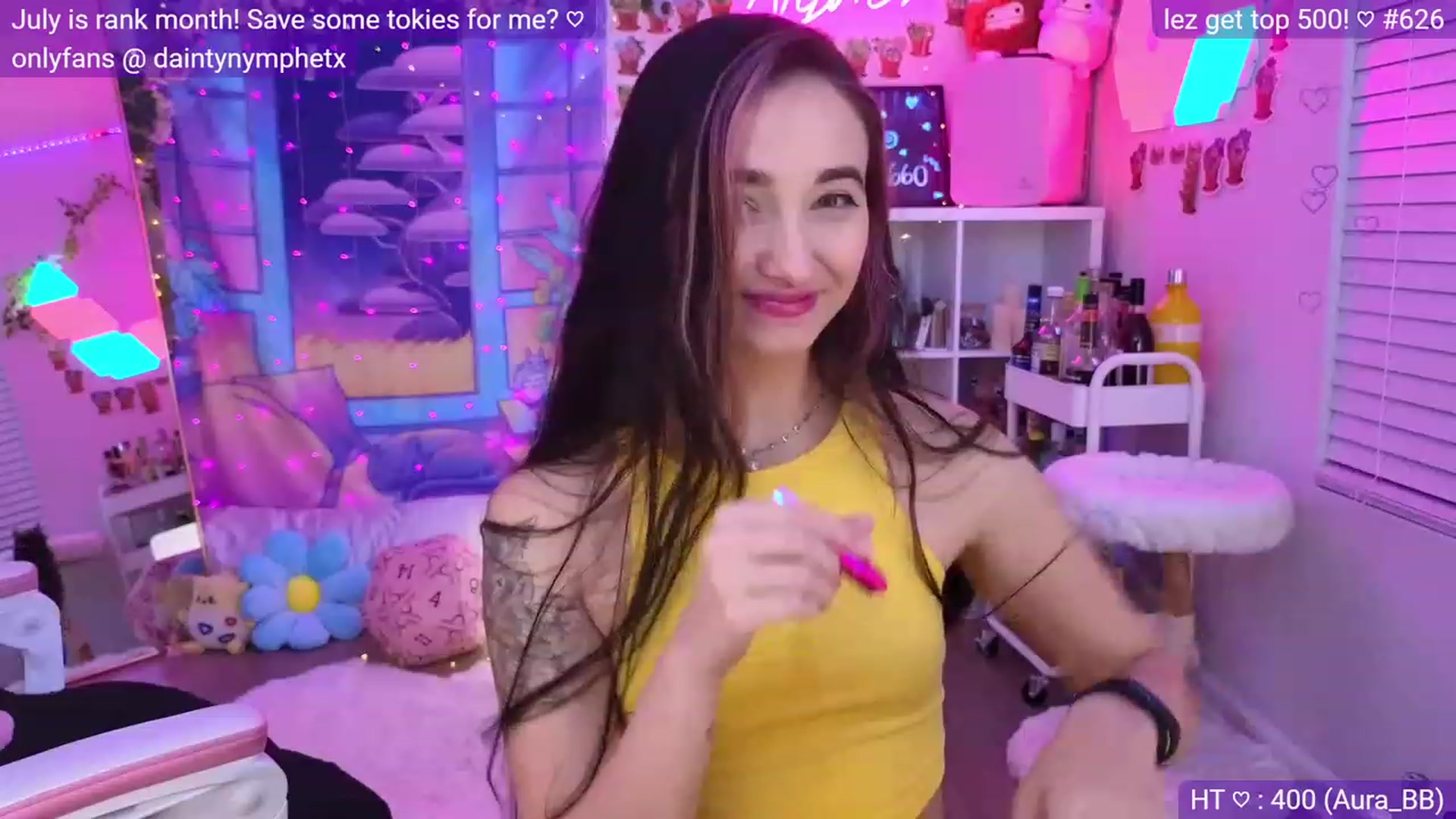 Gallery image thumbnail from Nym_x's myfreecams stream on, 06/17/2023, 03:40 image 14 of 20