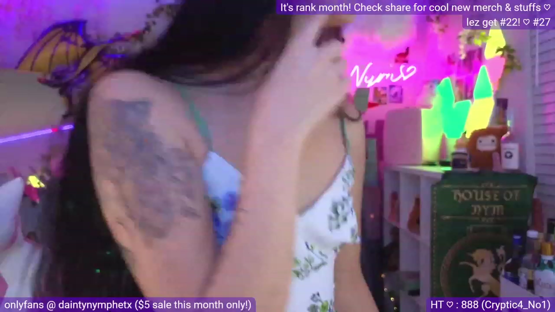 Gallery image thumbnail from Nym_x's myfreecams stream on, 07/06/2023, 03:29 image 2 of 20