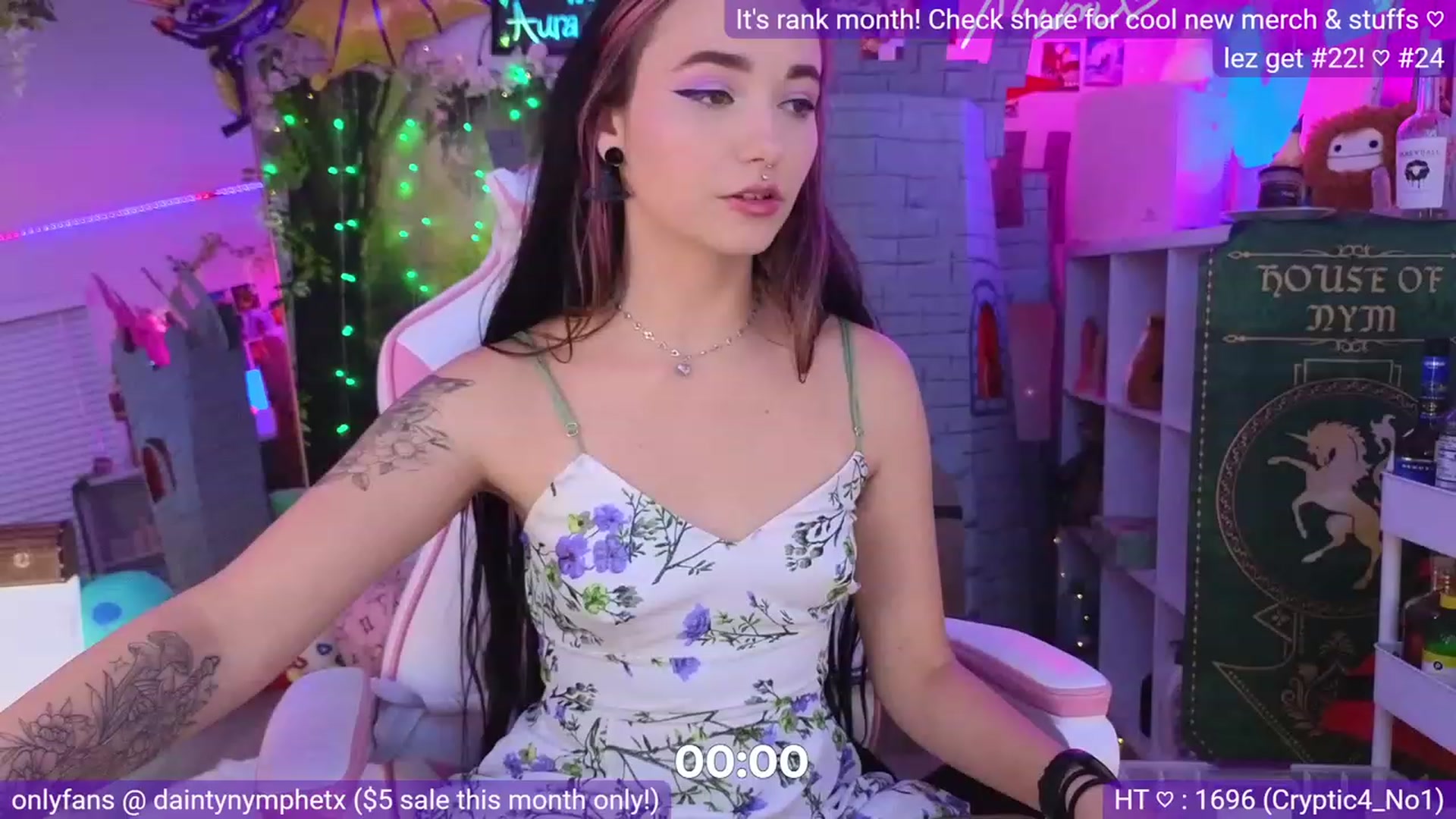 Gallery image thumbnail from Nym_x's myfreecams stream on, 07/06/2023, 03:29 image 6 of 20