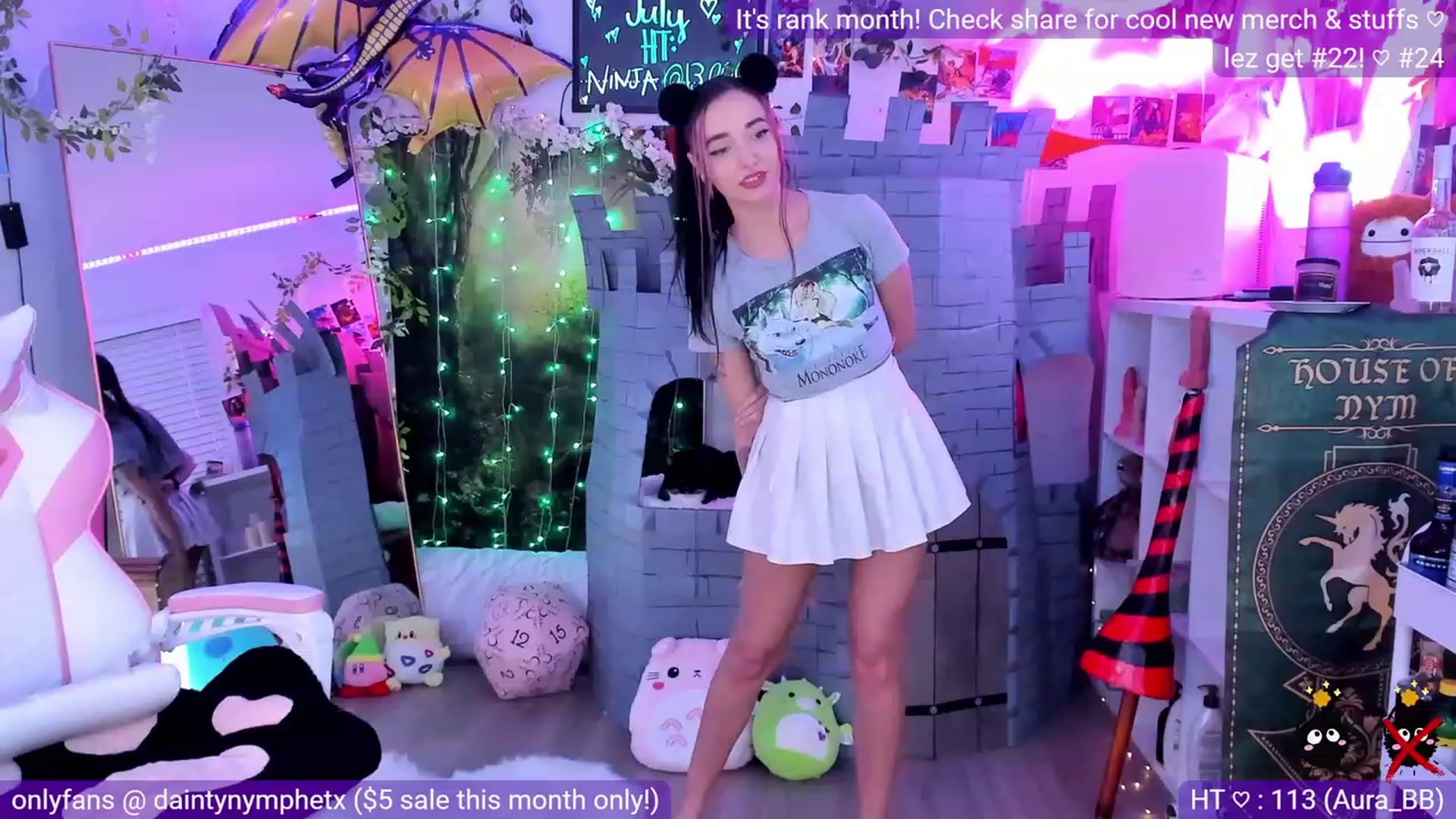 Gallery image thumbnail from Nym_x's myfreecams stream on, 07/13/2023, 02:50 image 10 of 20
