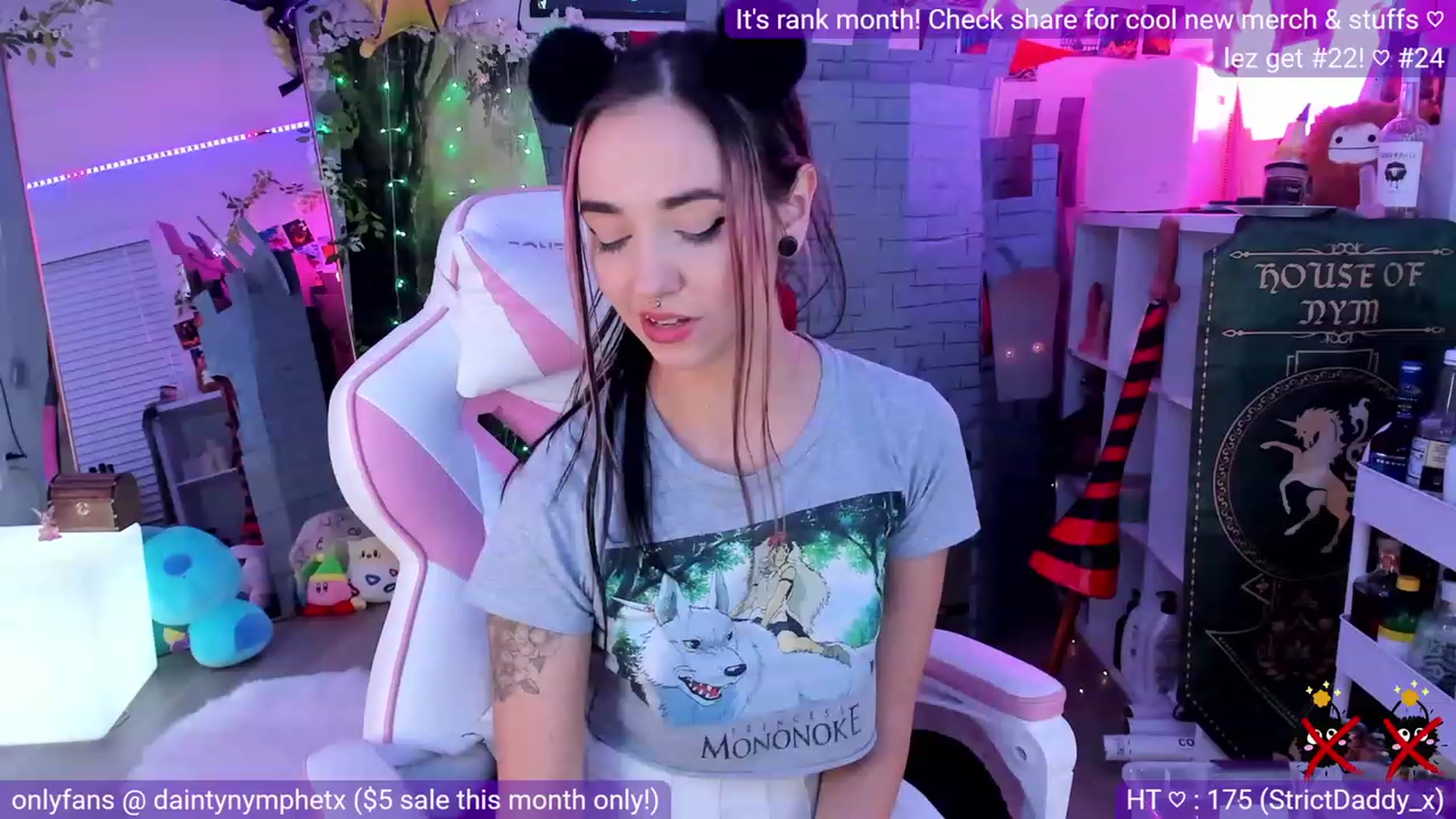 Gallery image thumbnail from Nym_x's myfreecams stream on, 07/13/2023, 02:50 image 20 of 20