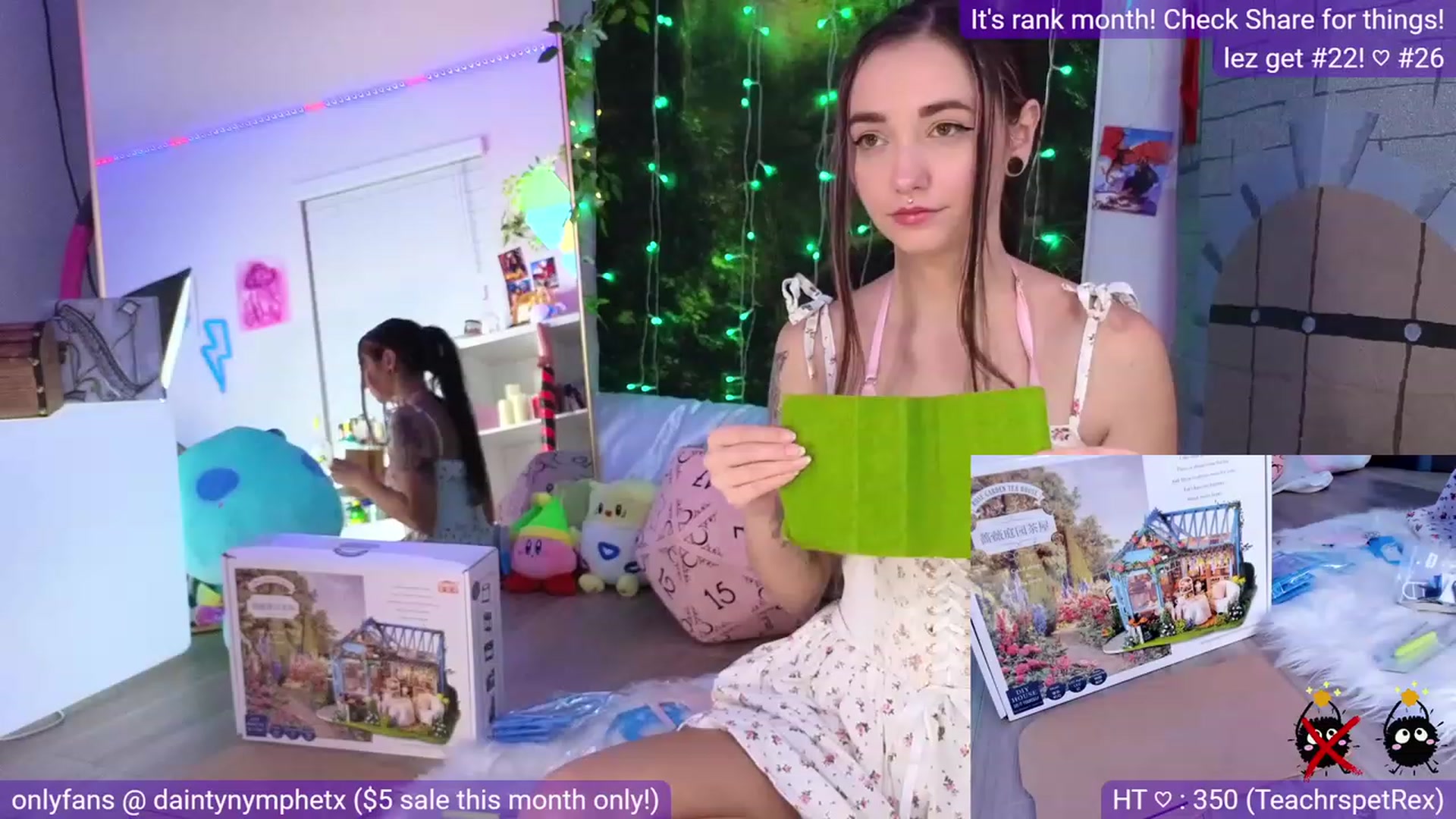 Gallery image thumbnail from Nym_x's myfreecams stream on, 07/21/2023, 02:50 image 1 of 20
