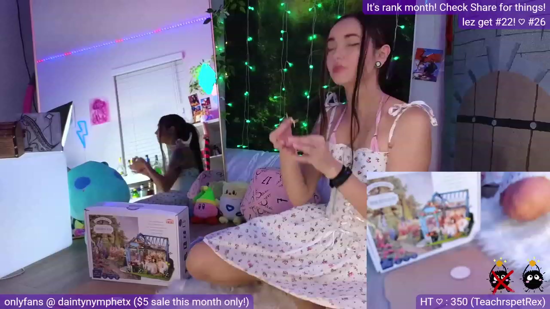 Gallery image thumbnail from Nym_x's myfreecams stream on, 07/21/2023, 02:50 image 5 of 20