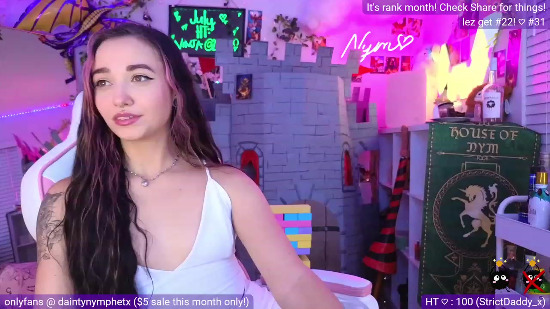 Gallery image thumbnail from Nym_x's myfreecams stream on, 07/27/2023, 03:08 image 17 of 20