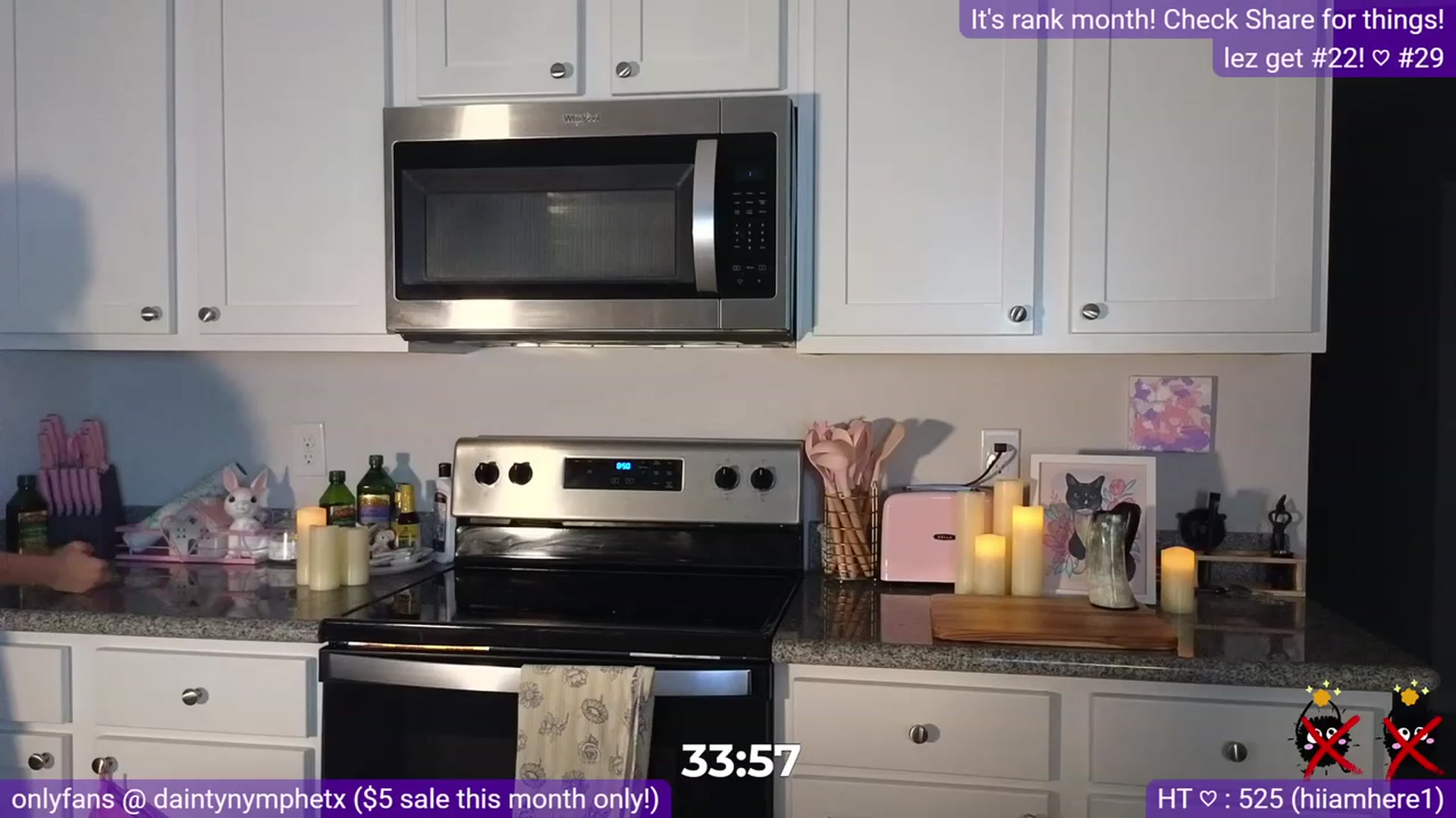 Gallery image thumbnail from Nym_x's myfreecams stream on, 07/29/2023, 02:17 image 10 of 20