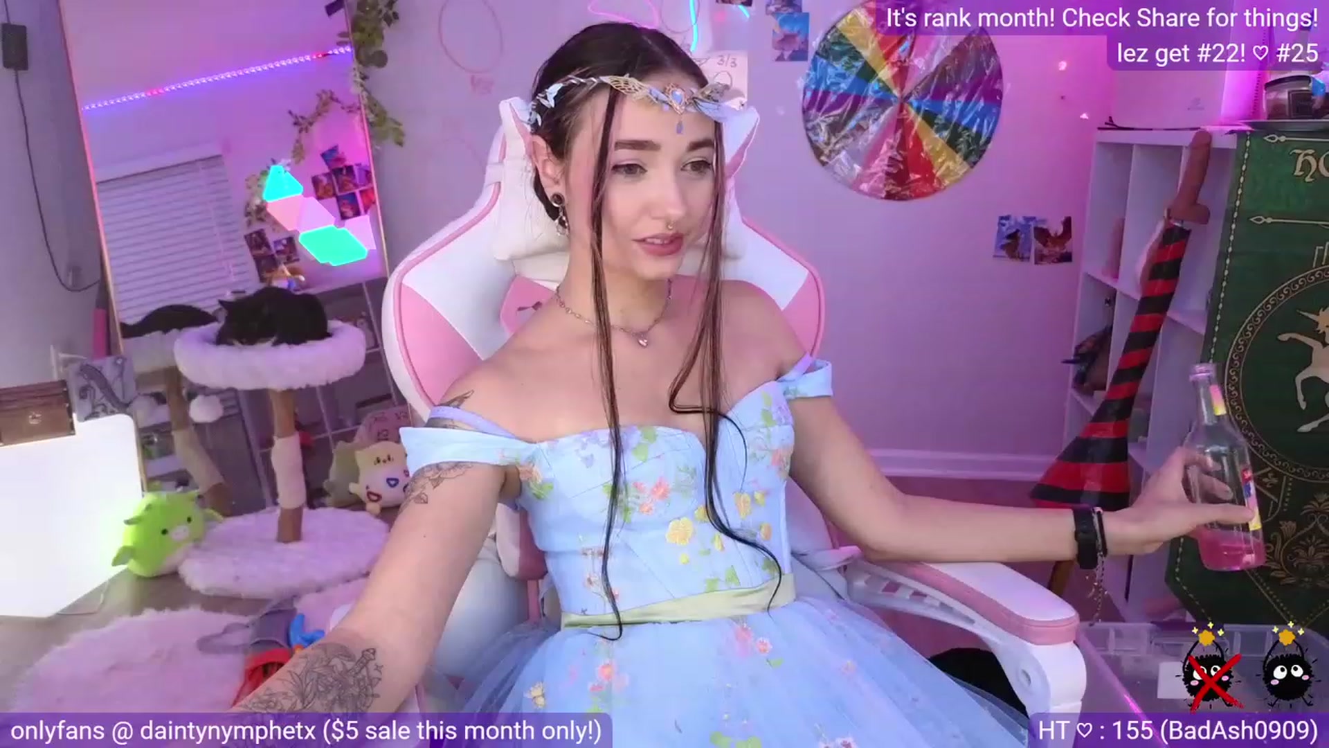 Gallery image thumbnail from Nym_x's myfreecams stream on, 07/30/2023, 02:39 image 10 of 20
