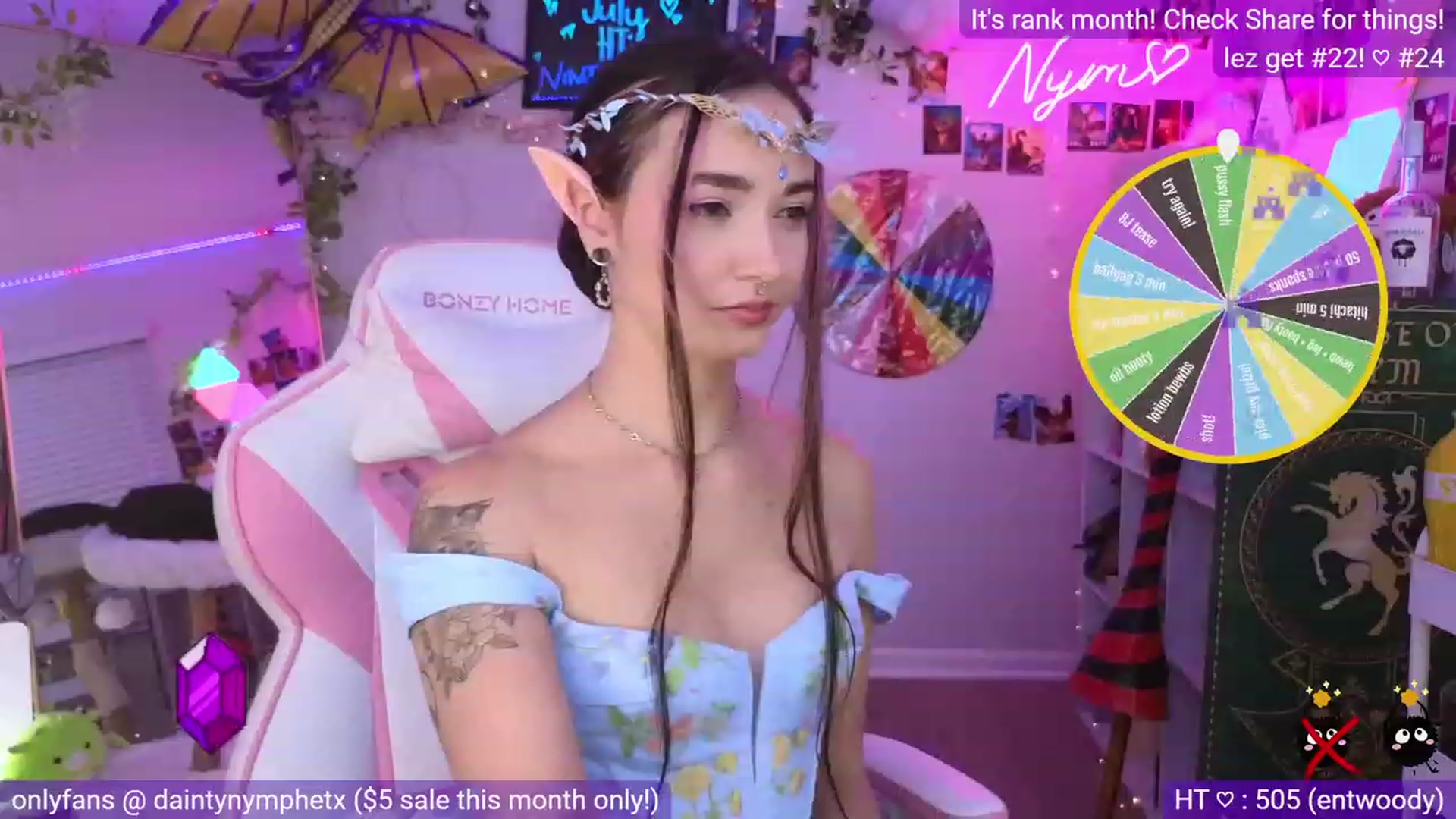Gallery image thumbnail from Nym_x's myfreecams stream on, 07/30/2023, 04:08 image 8 of 20
