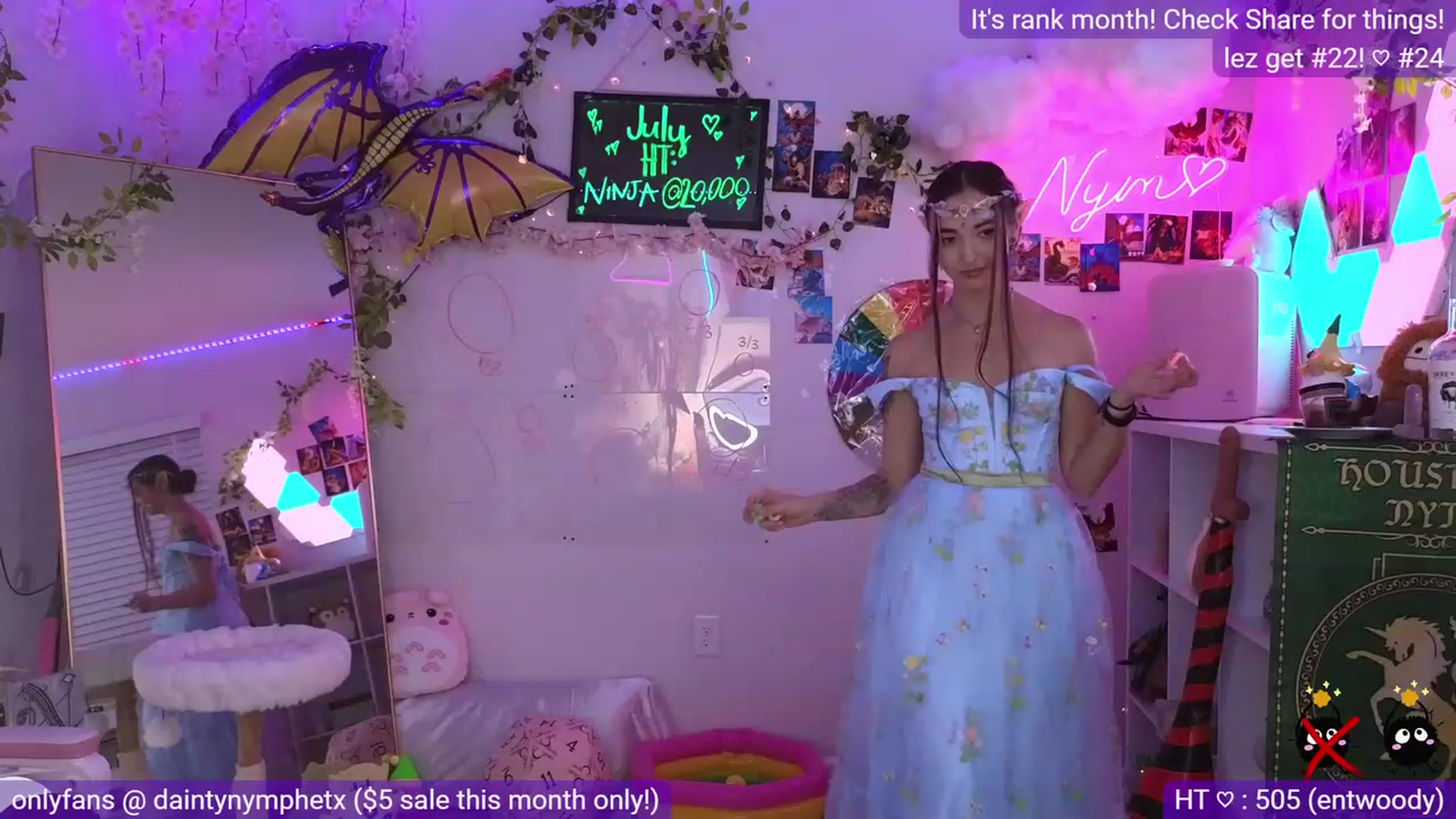 Gallery image thumbnail from Nym_x's myfreecams stream on, 07/30/2023, 04:08 image 12 of 20