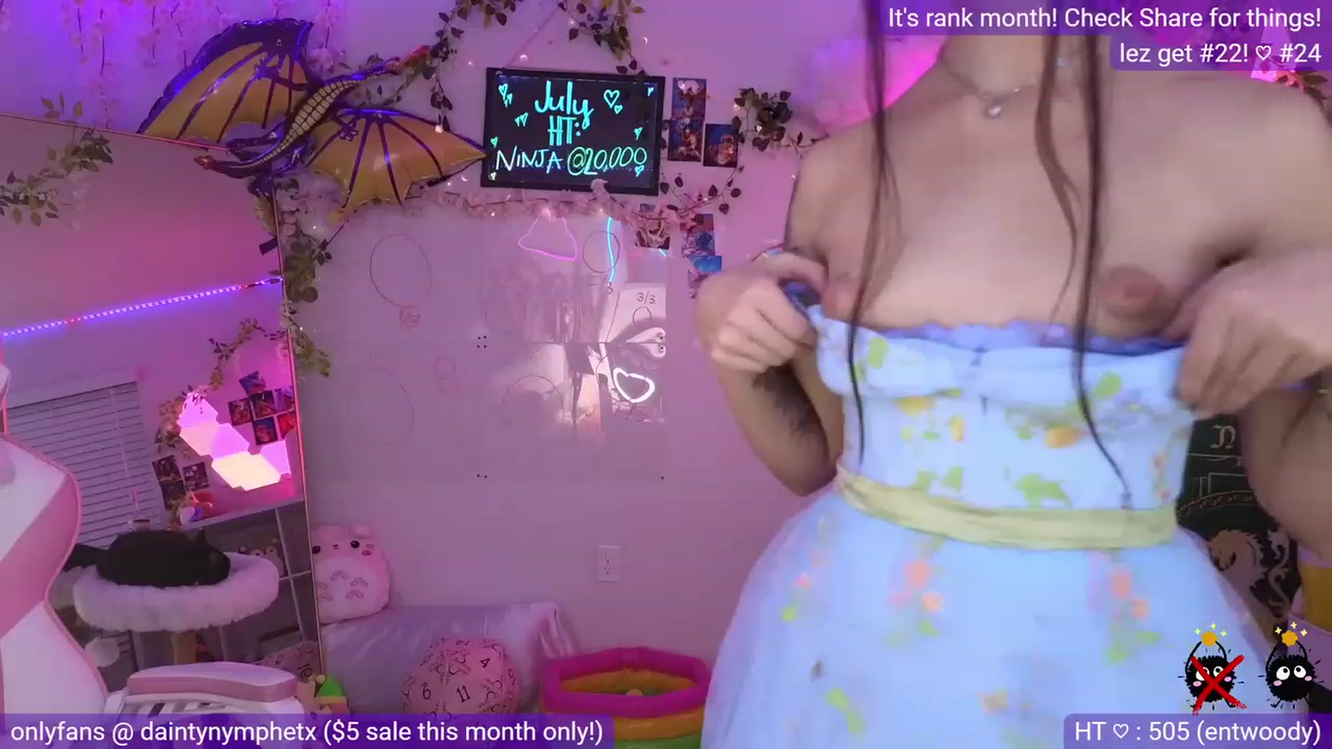 Gallery image thumbnail from Nym_x's myfreecams stream on, 07/30/2023, 04:08 image 7 of 20