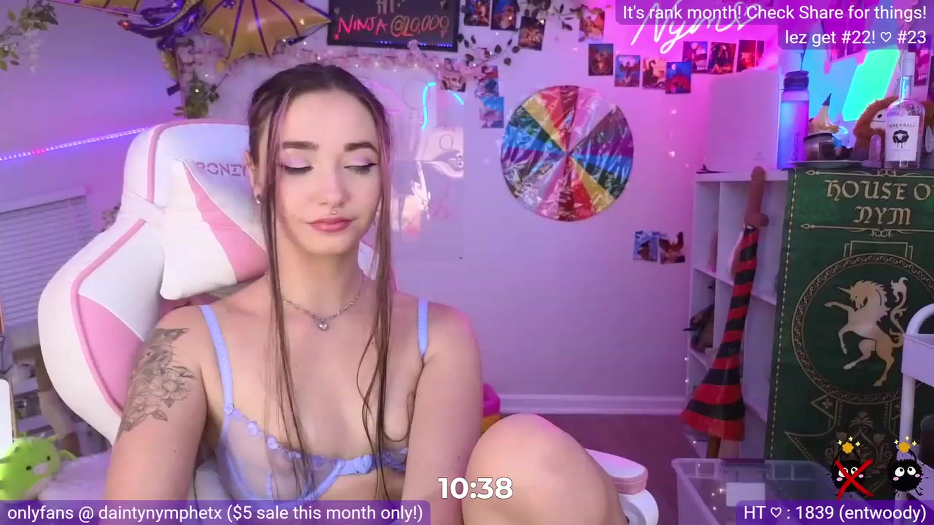 Gallery image thumbnail from Nym_x's myfreecams stream on, 07/30/2023, 04:40 image 10 of 20