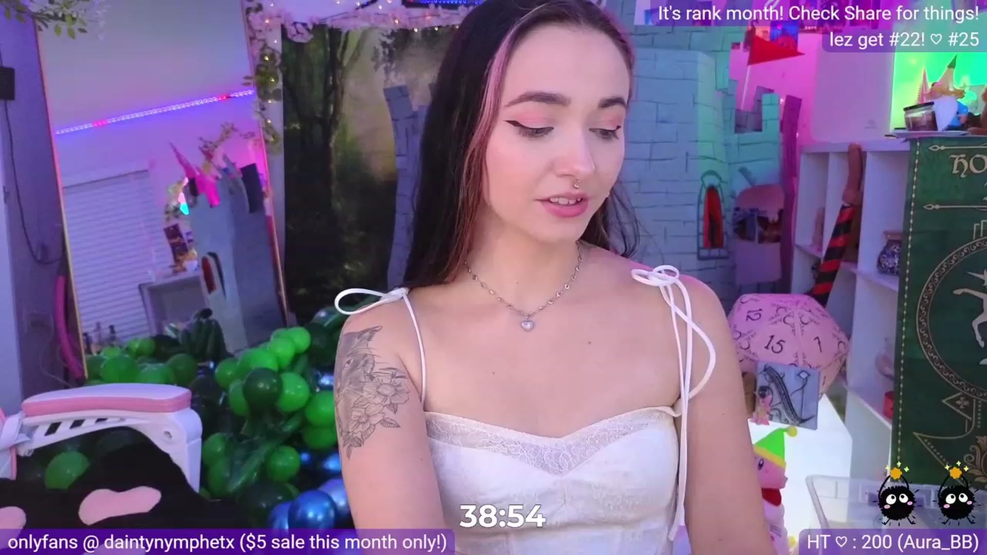 Gallery image thumbnail from Nym_x's myfreecams stream on, 08/01/2023, 03:06 image 9 of 20