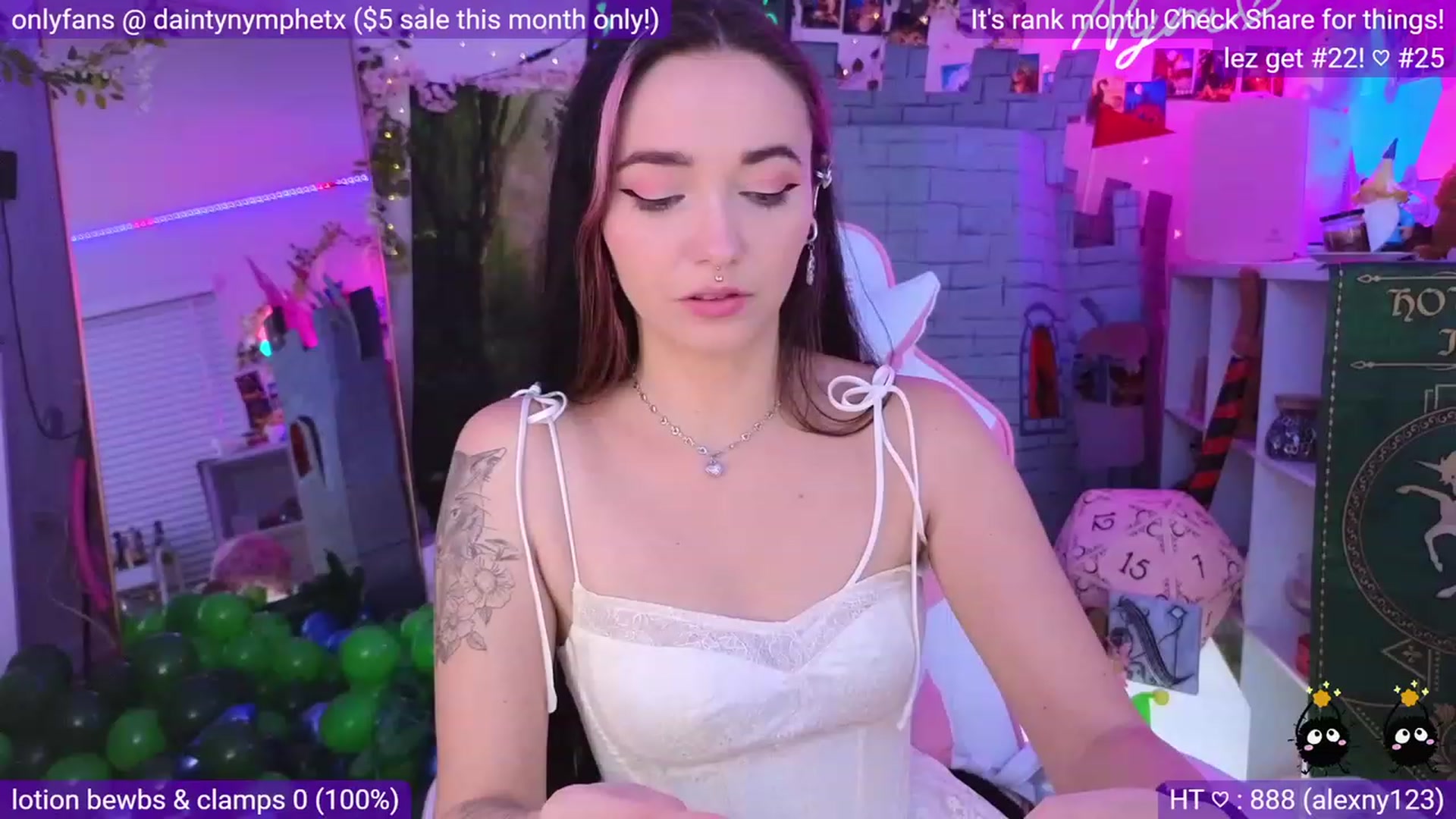 Gallery image thumbnail from Nym_x's myfreecams stream on, 08/01/2023, 03:06 image 17 of 20