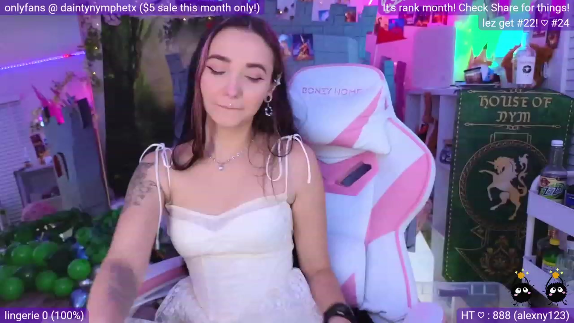 Gallery image thumbnail from Nym_x's myfreecams stream on, 08/01/2023, 04:22 image 9 of 20