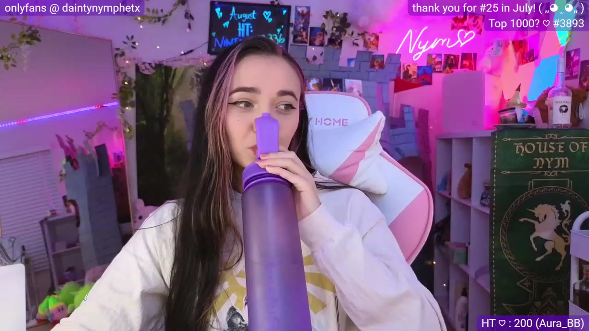 Gallery image thumbnail from Nym_x's myfreecams stream on, 09/04/2023, 03:32 image 15 of 20