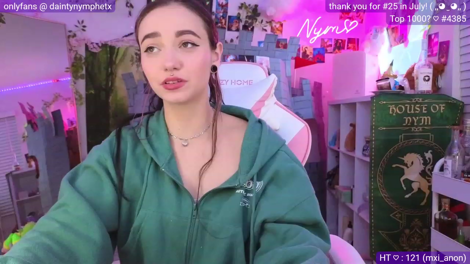 Gallery image thumbnail from Nym_x's myfreecams stream on, 09/08/2023, 04:01 image 10 of 20