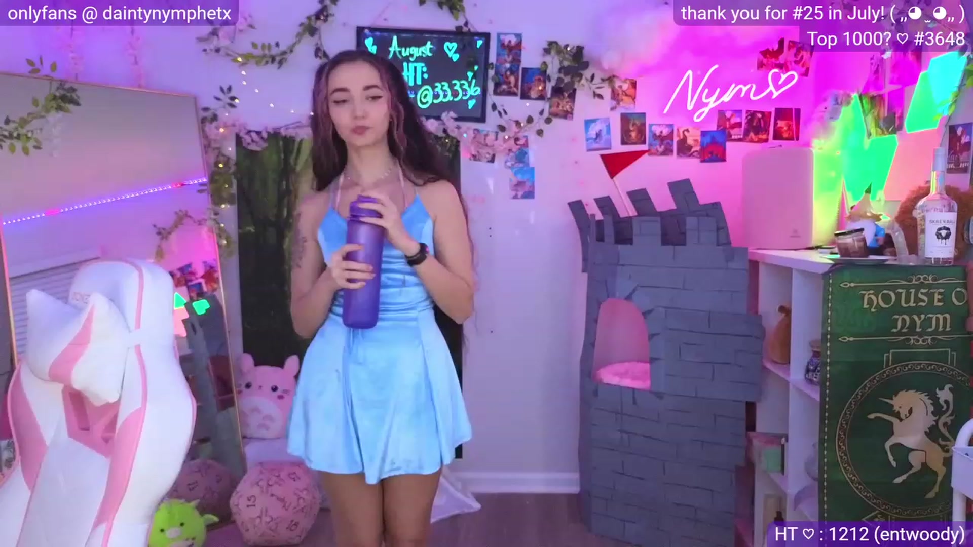 Gallery image thumbnail from Nym_x's myfreecams stream on, 09/10/2023, 04:14 image 3 of 20