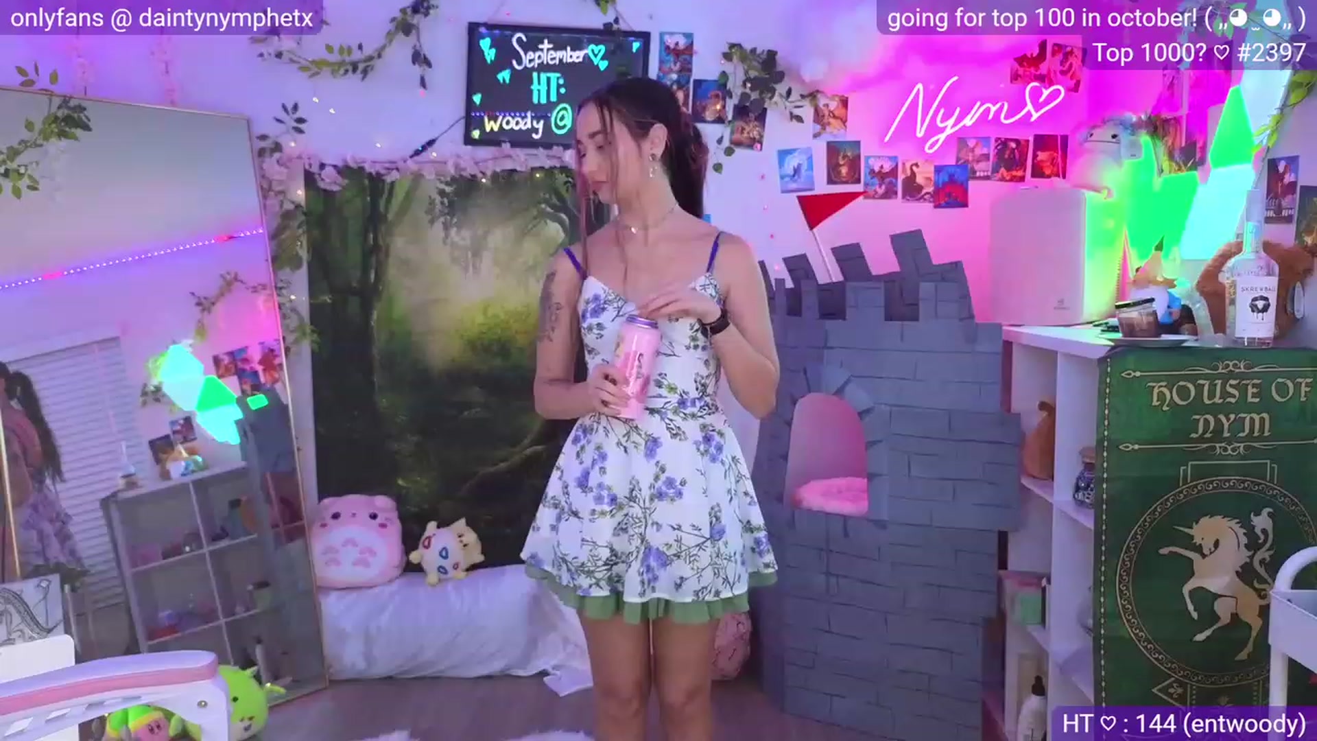 Gallery image thumbnail from Nym_x's myfreecams stream on, 09/14/2023, 03:25 image 12 of 20