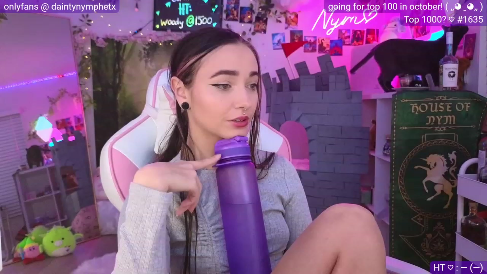 Gallery image thumbnail from Nym_x's myfreecams stream on, 09/21/2023, 04:05 image 3 of 20