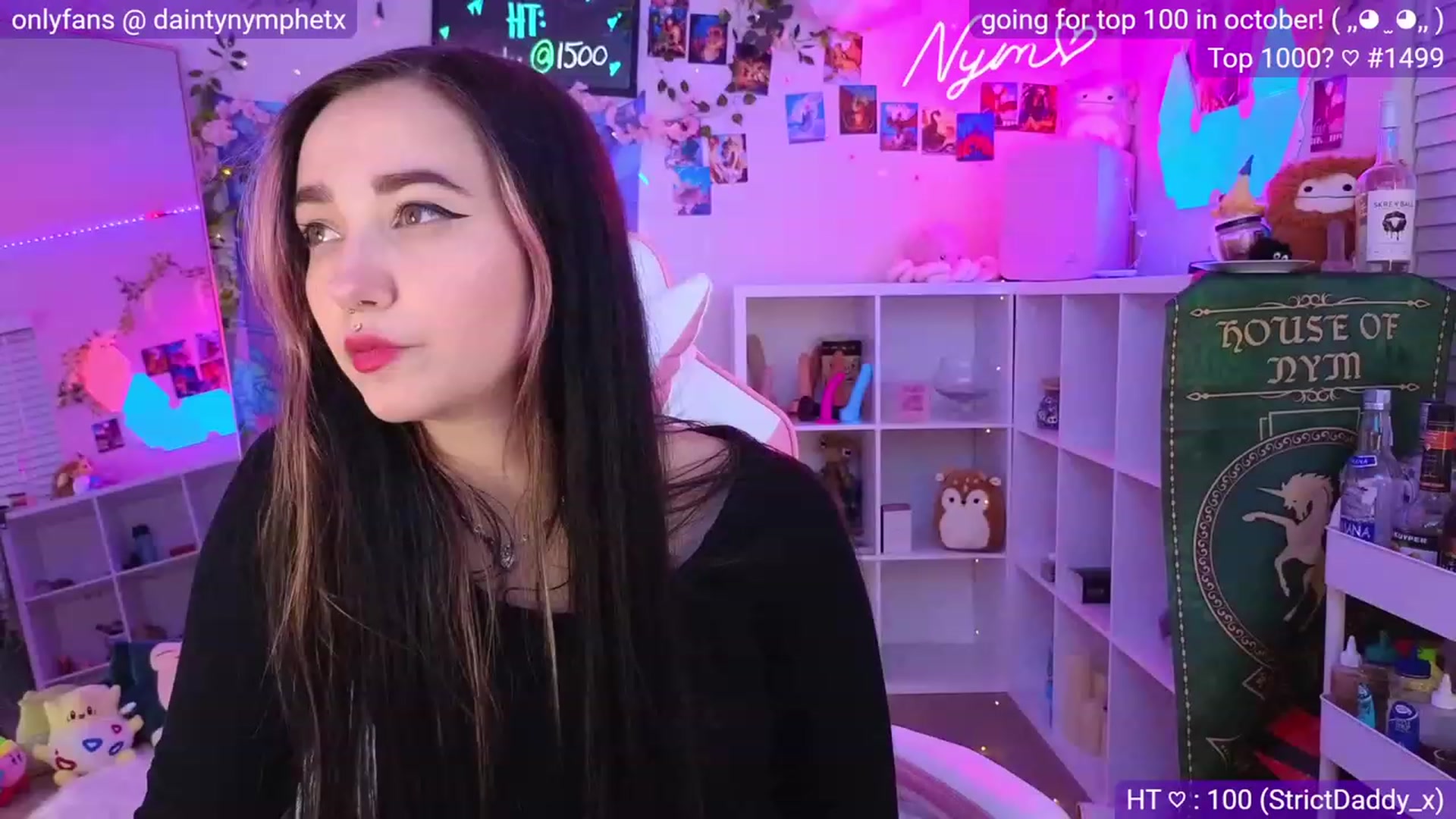 Gallery image thumbnail from Nym_x's myfreecams stream on, 09/28/2023, 03:10 image 16 of 20