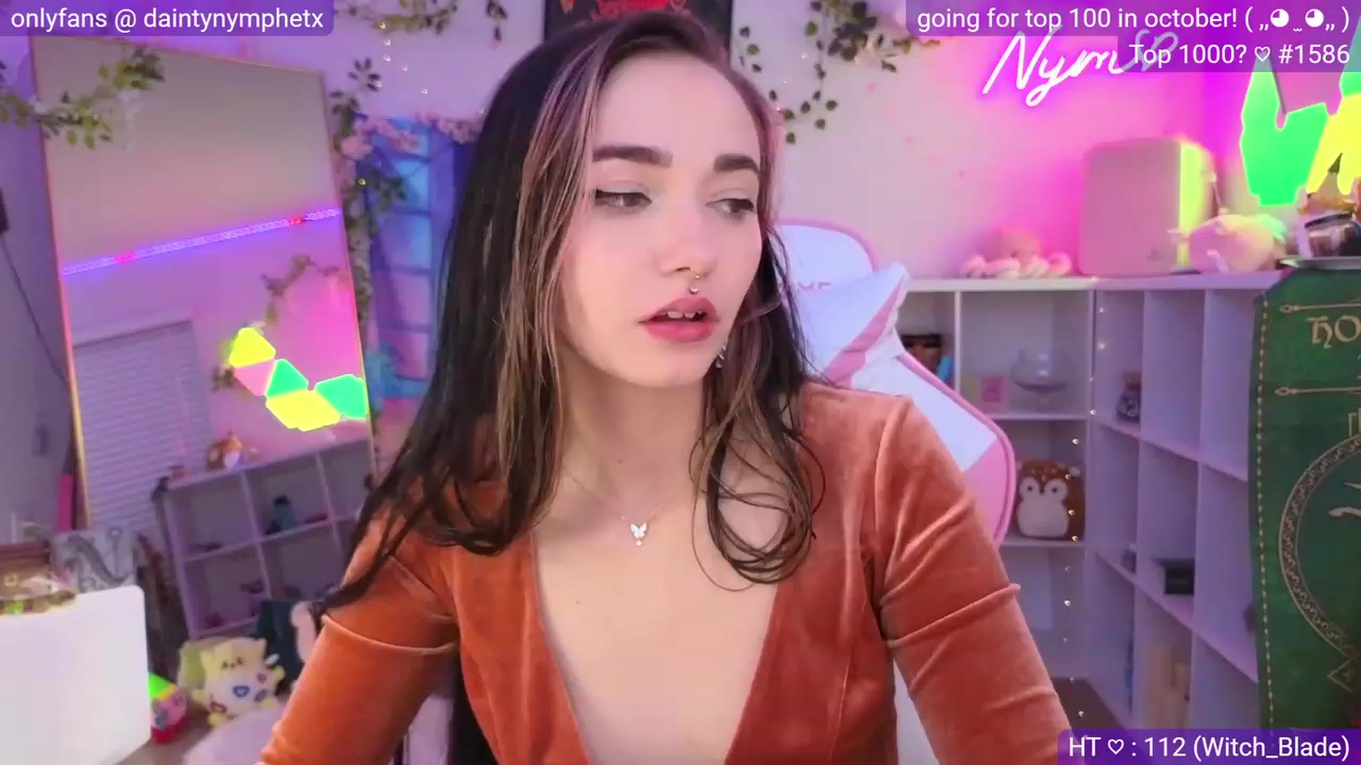 Gallery image thumbnail from Nym_x's myfreecams stream on, 10/01/2023, 05:03 image 1 of 20
