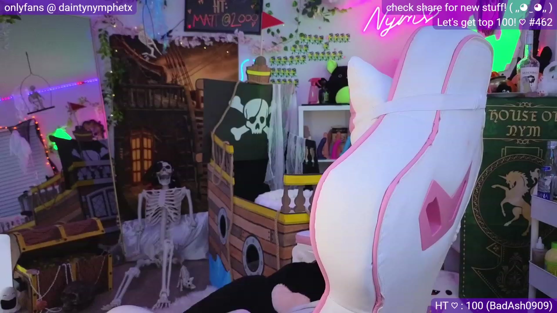Gallery image thumbnail from Nym_x's myfreecams stream on, 10/08/2023, 03:38 image 7 of 20