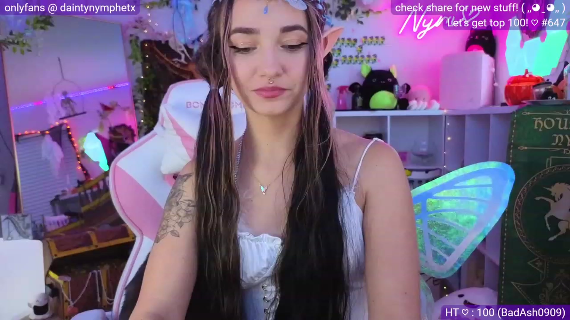 Gallery image thumbnail from Nym_x's myfreecams stream on, 10/11/2023, 02:15 image 6 of 20