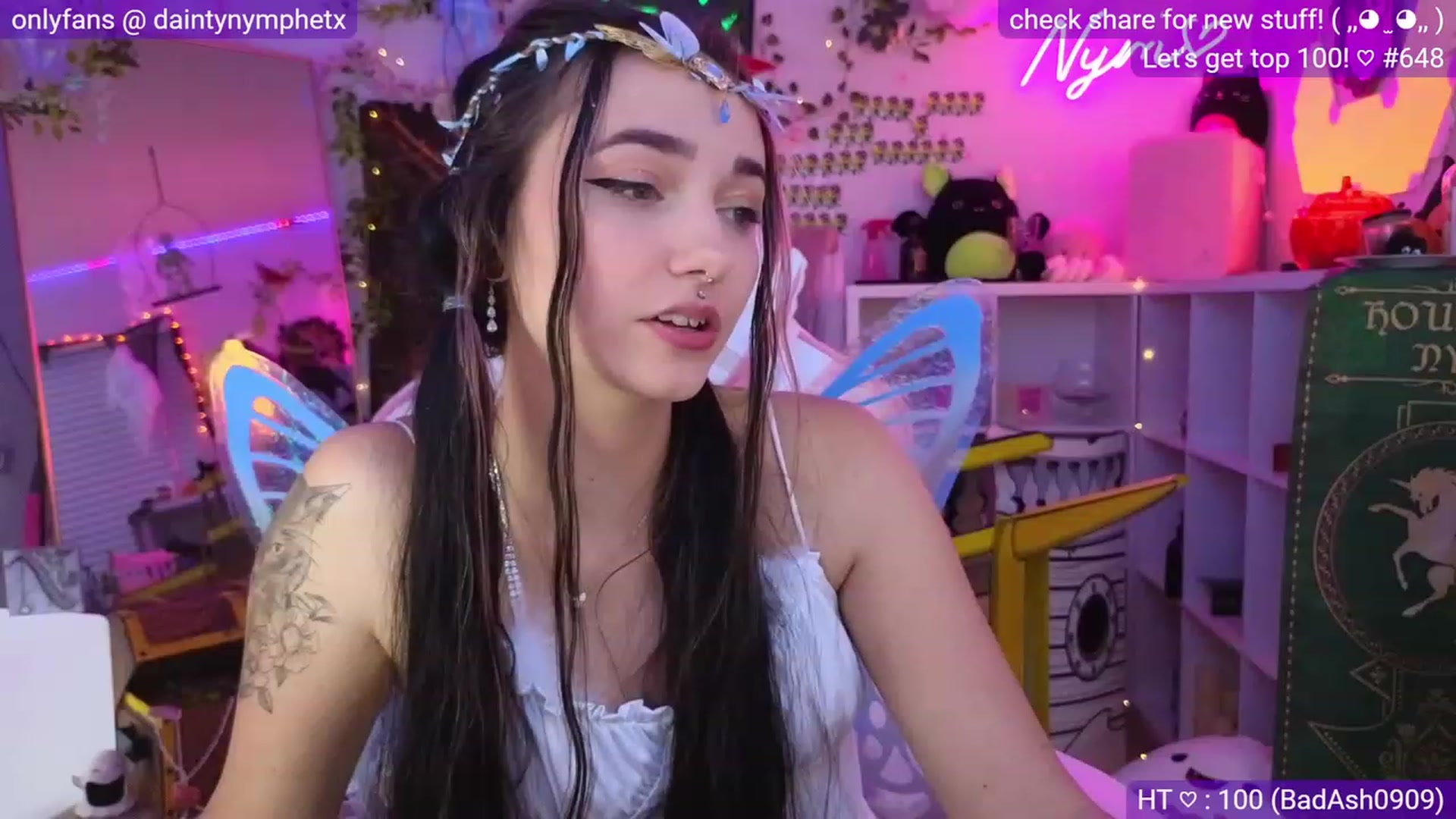 Gallery image thumbnail from Nym_x's myfreecams stream on, 10/11/2023, 02:15 image 17 of 20