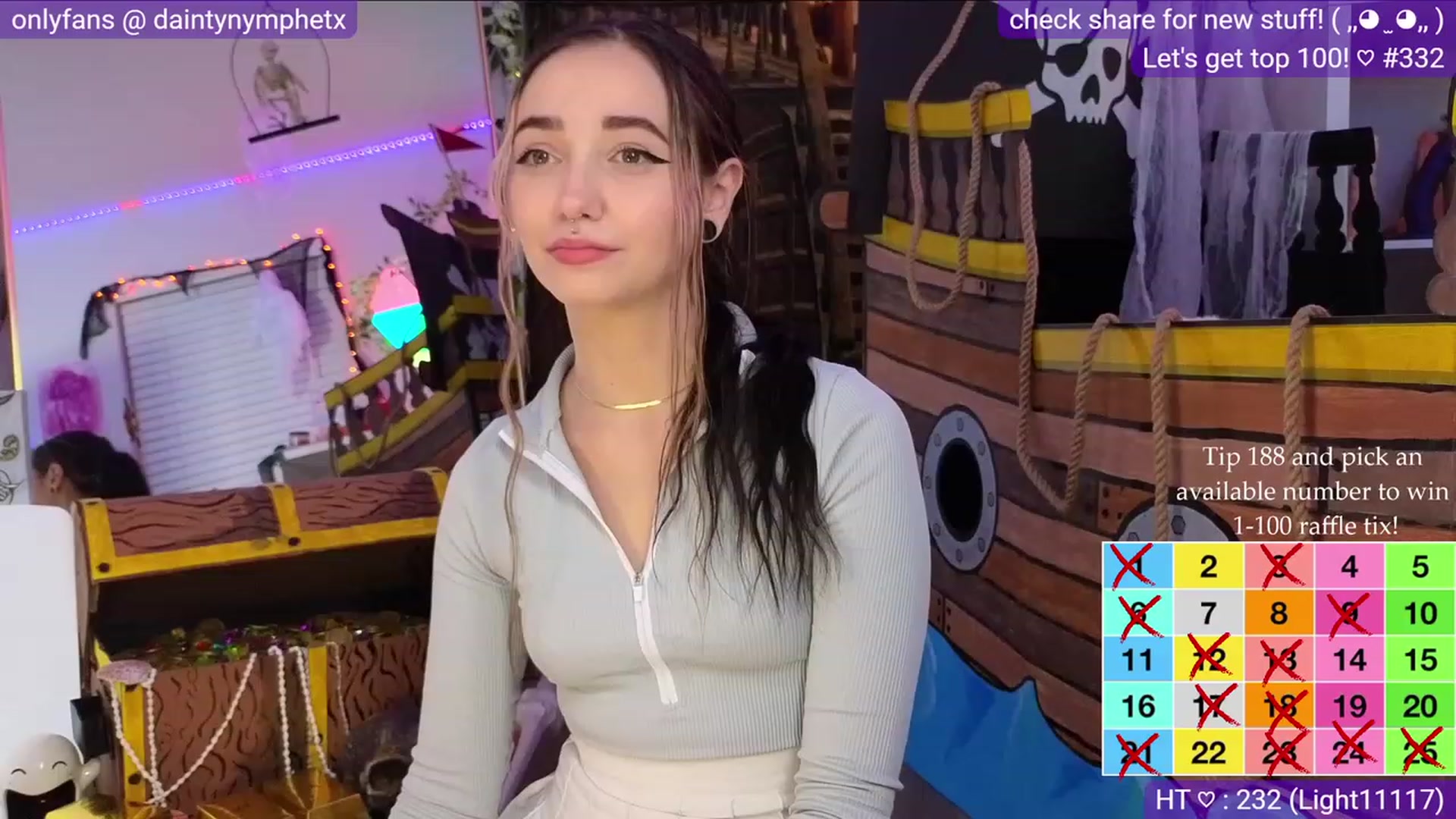 Gallery image thumbnail from Nym_x's myfreecams stream on, 10/18/2023, 04:04 image 8 of 20