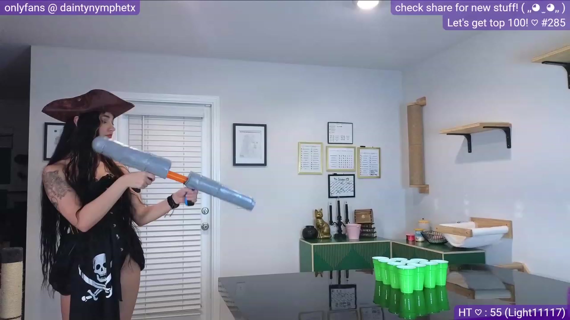 Gallery image thumbnail from Nym_x's myfreecams stream on, 10/28/2023, 02:12 image 15 of 20