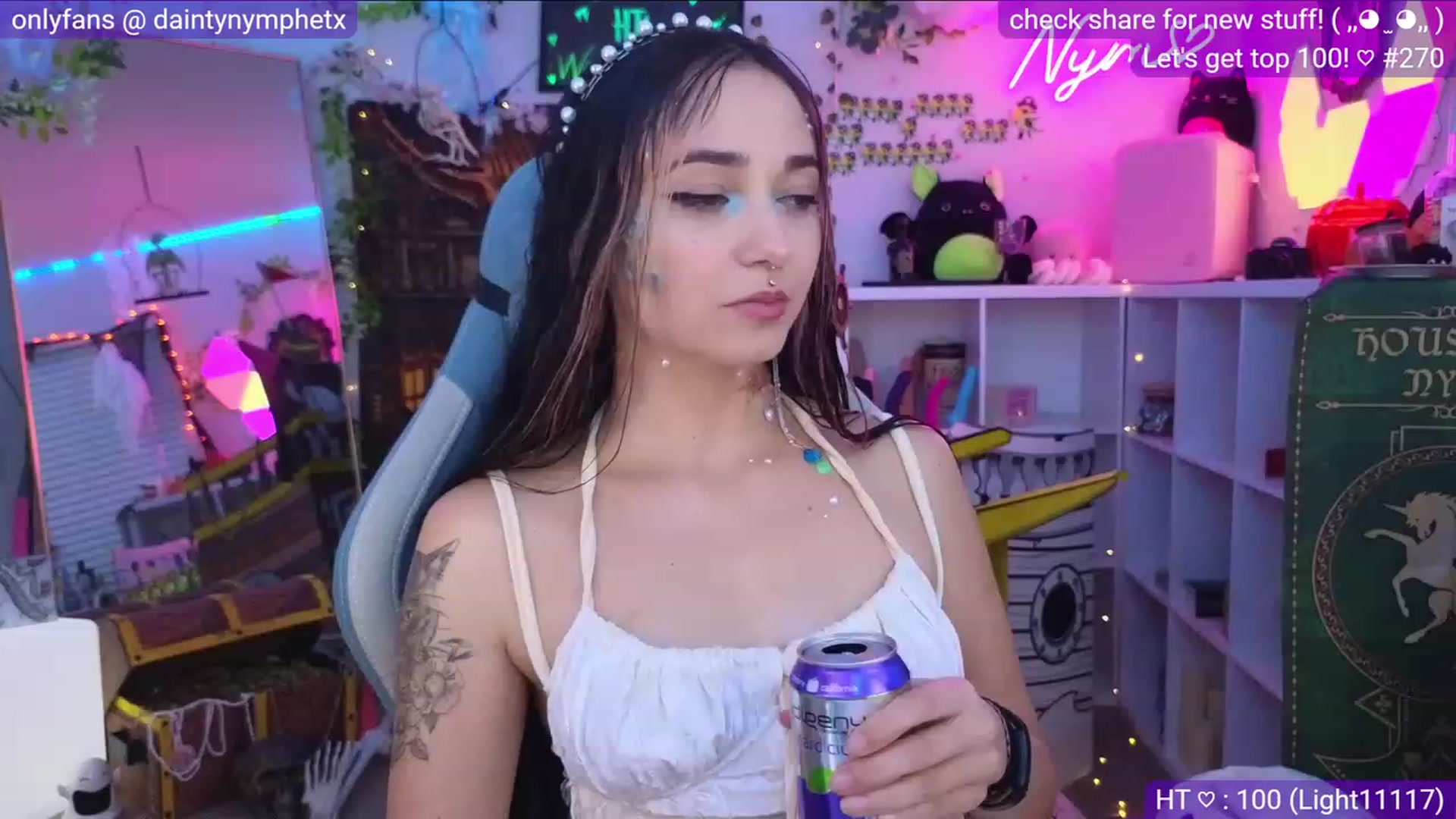 Gallery image thumbnail from Nym_x's myfreecams stream on, 10/29/2023, 02:04 image 16 of 20