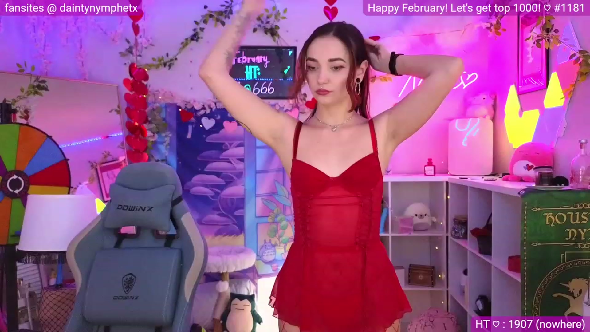 Gallery image thumbnail from Nym_x's myfreecams stream on, 02/08/2024, 06:04 image 16 of 20