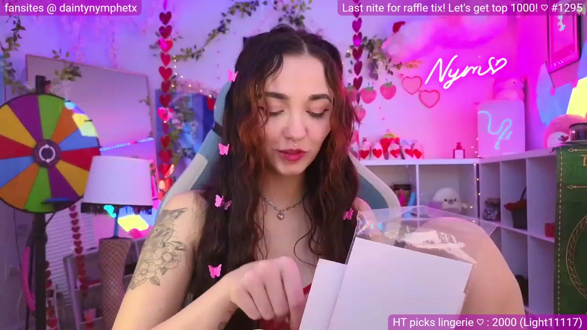 Gallery image thumbnail from Nym_x's myfreecams stream on, 02/15/2024, 05:16 image 11 of 20