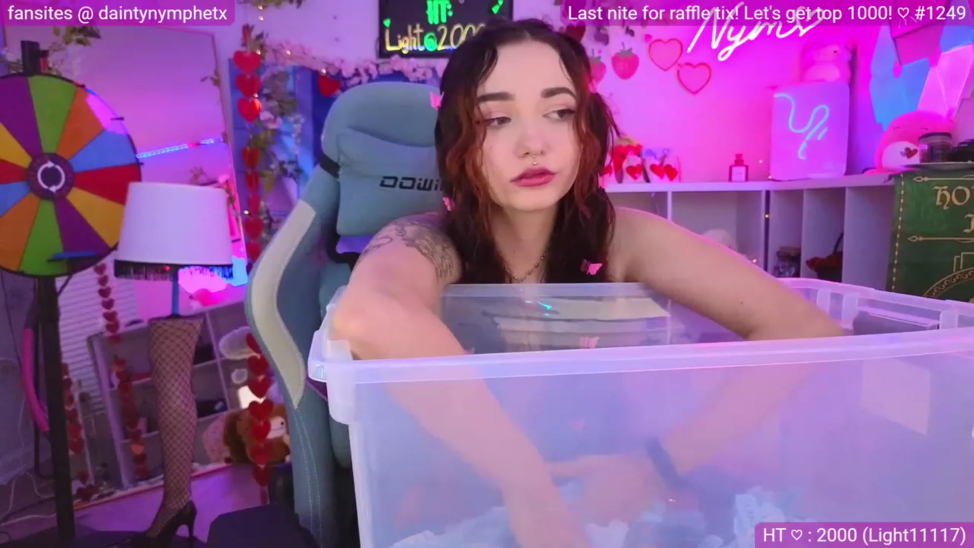 Gallery image thumbnail from Nym_x's myfreecams stream on, 02/15/2024, 05:16 image 20 of 20