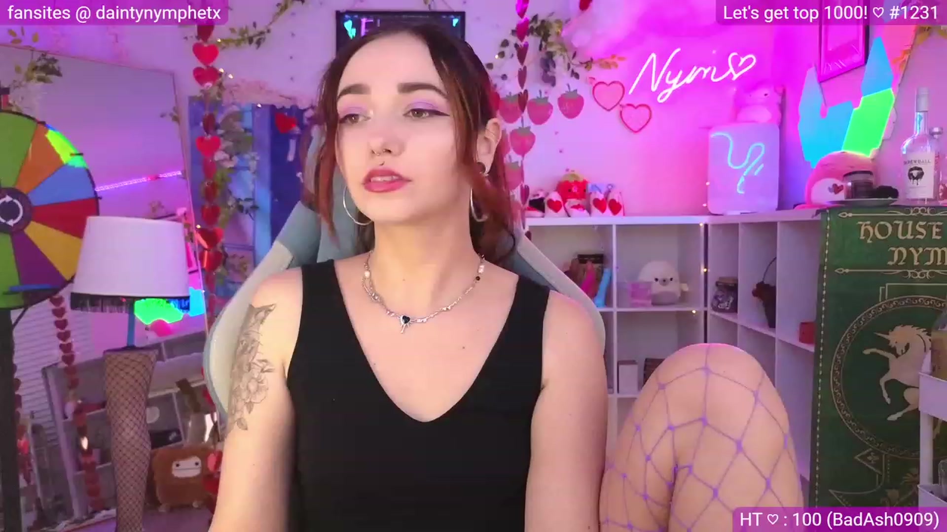 Gallery image thumbnail from Nym_x's myfreecams stream on, 02/19/2024, 04:21 image 1 of 20