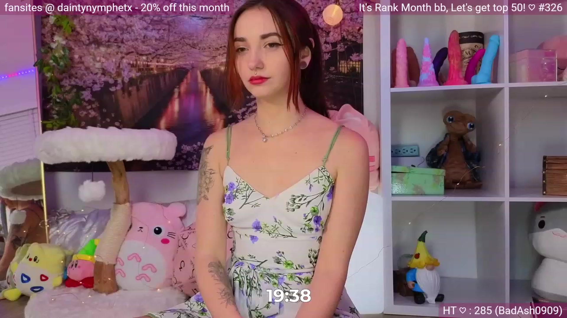Gallery image thumbnail from Nym_x's myfreecams stream on, 03/15/2024, 03:55 image 17 of 20