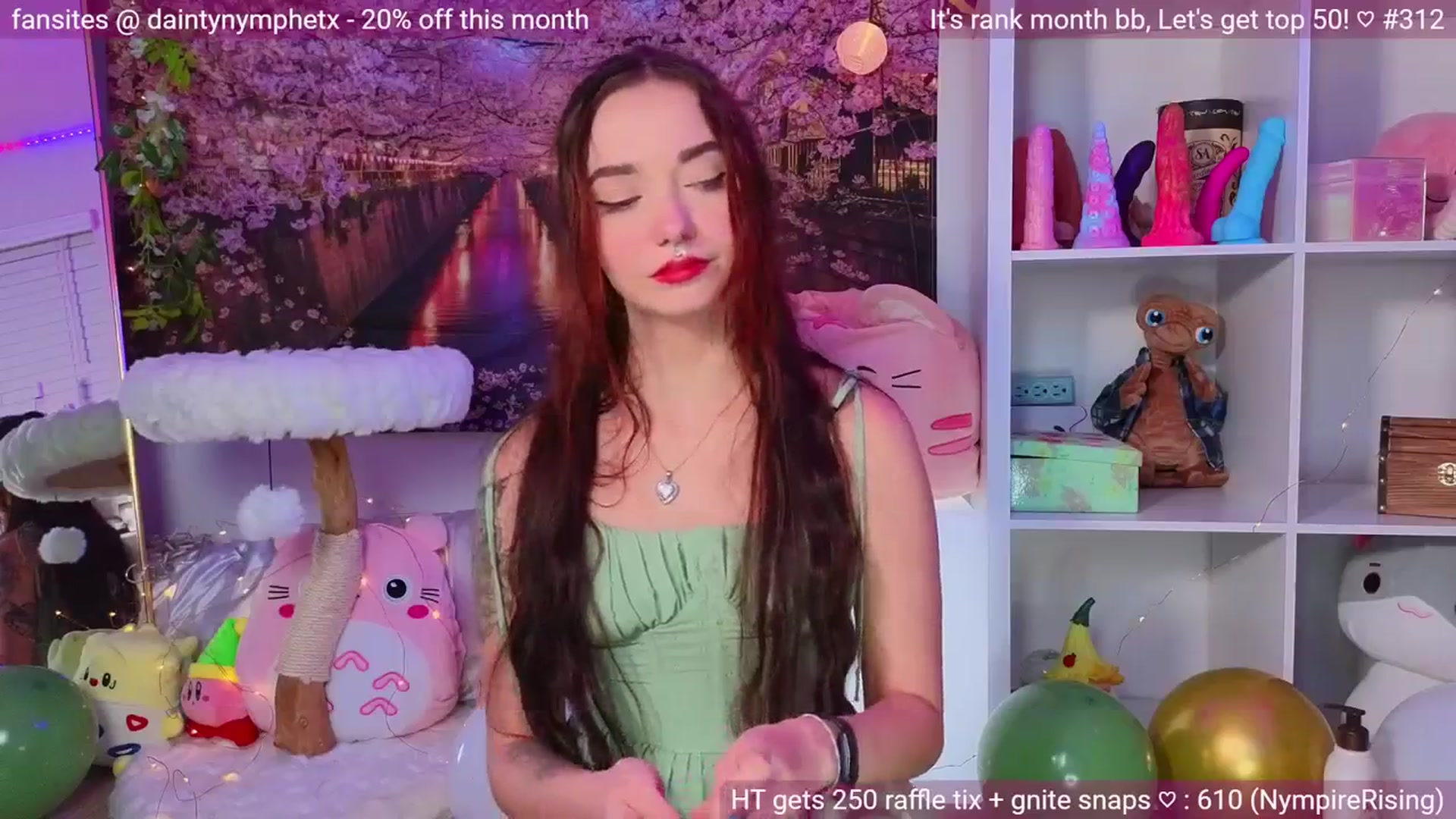 Gallery image thumbnail from Nym_x's myfreecams stream on, 03/18/2024, 04:25 image 13 of 20