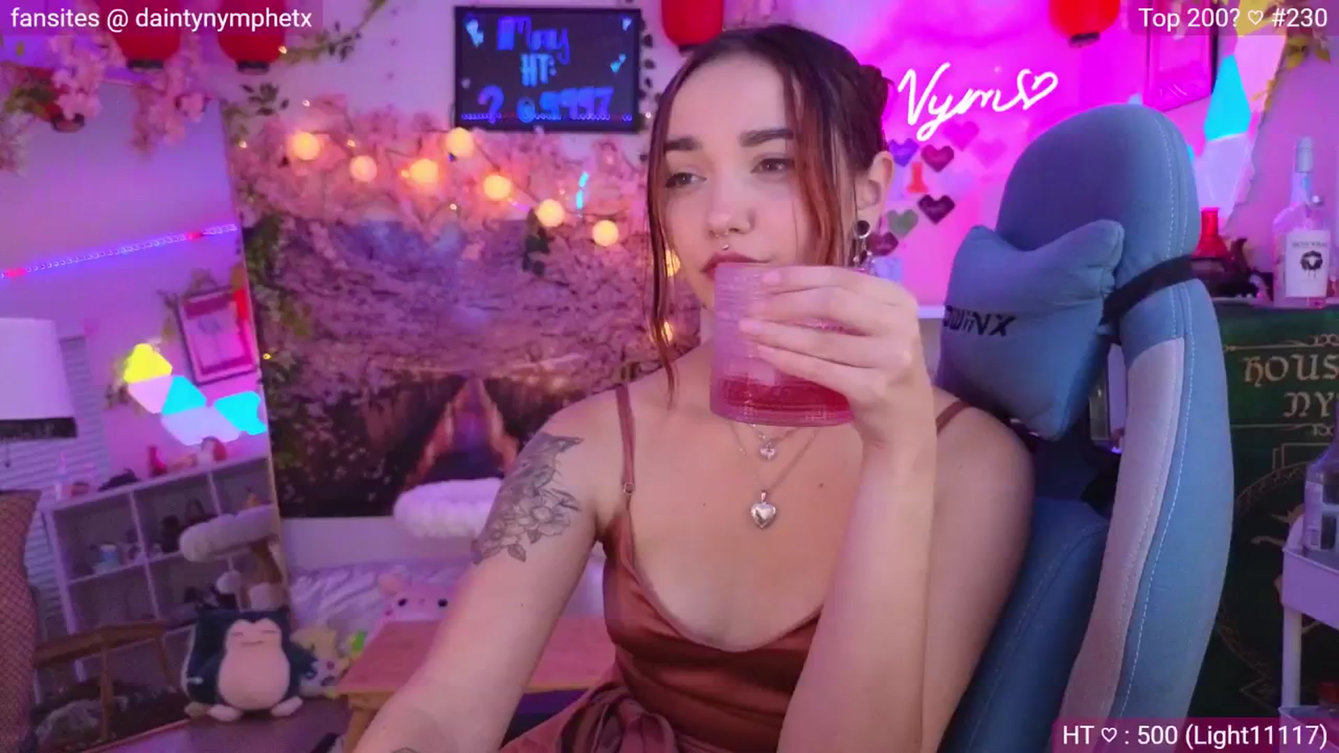 Gallery image thumbnail from Nym_x's myfreecams stream on, 05/31/2024, 02:16 image 16 of 20
