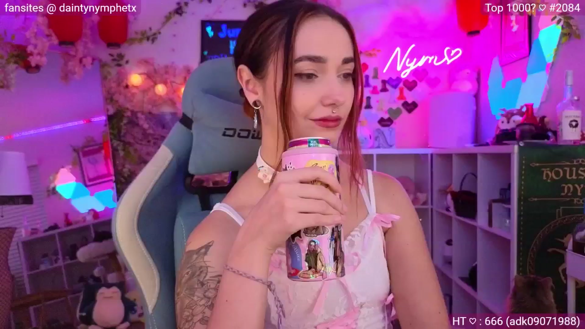 Gallery image thumbnail from Nym_x's myfreecams stream on, 06/03/2024, 02:21 image 20 of 20