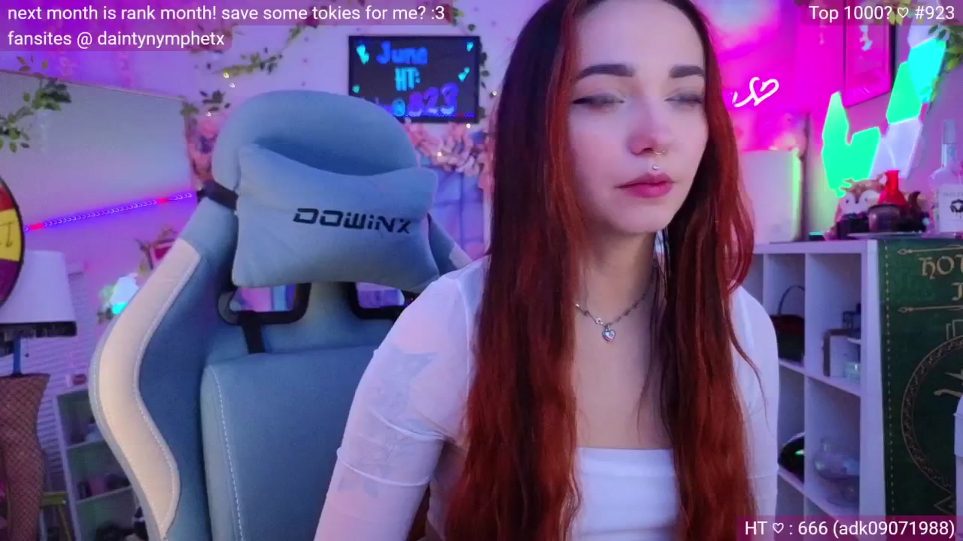 Gallery image thumbnail from Nym_x's myfreecams stream on, 06/06/2024, 03:38 image 19 of 20