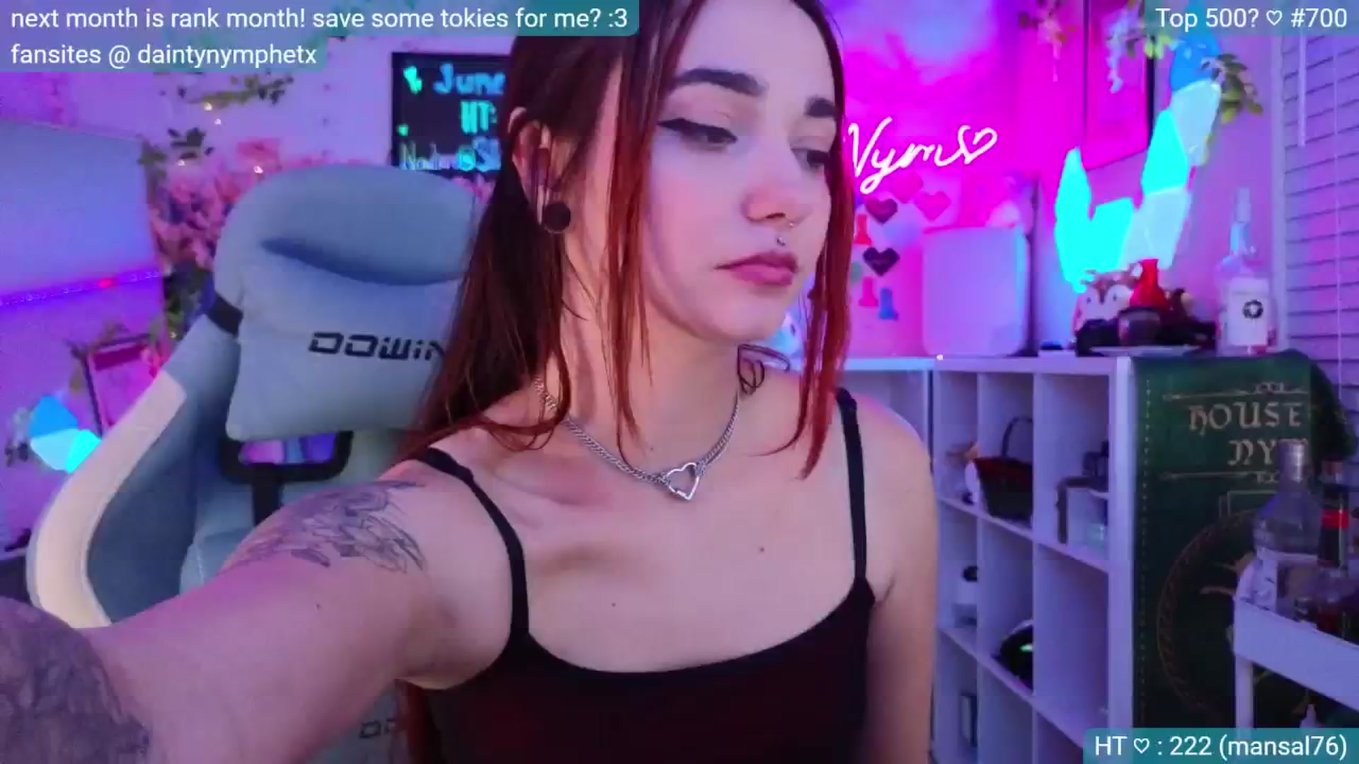 Gallery image thumbnail from Nym_x's myfreecams stream on, 06/20/2024, 03:35 image 12 of 20