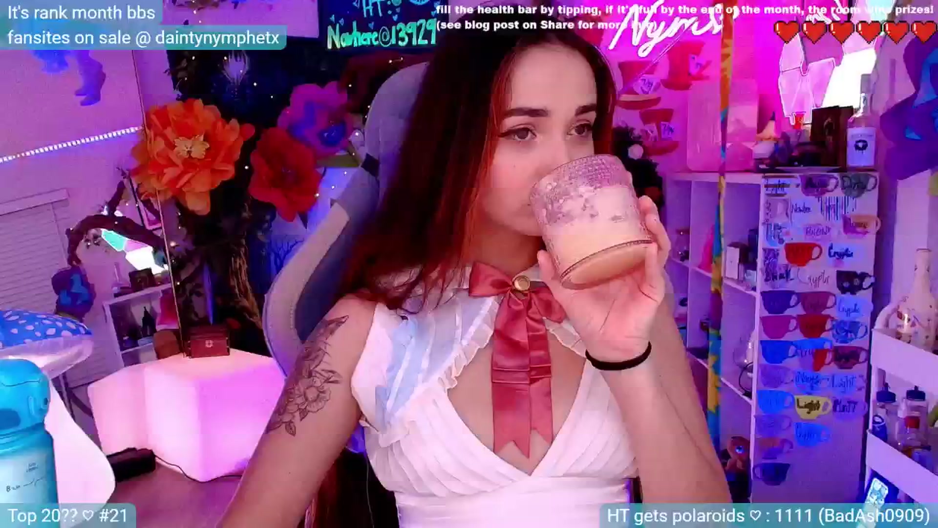 Gallery image thumbnail from Nym_x's myfreecams stream on, 07/27/2024, 04:37 image 8 of 20